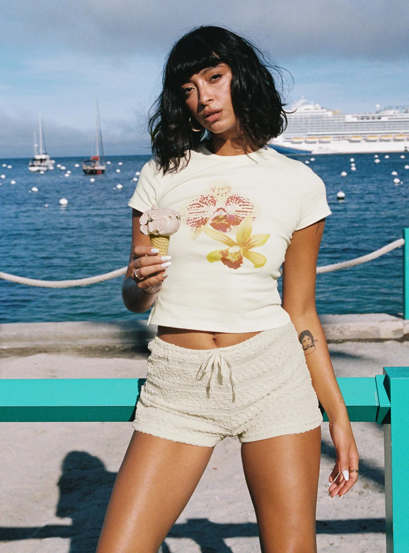 Timeless Fit Blooming Orchids Graphic Top Cream