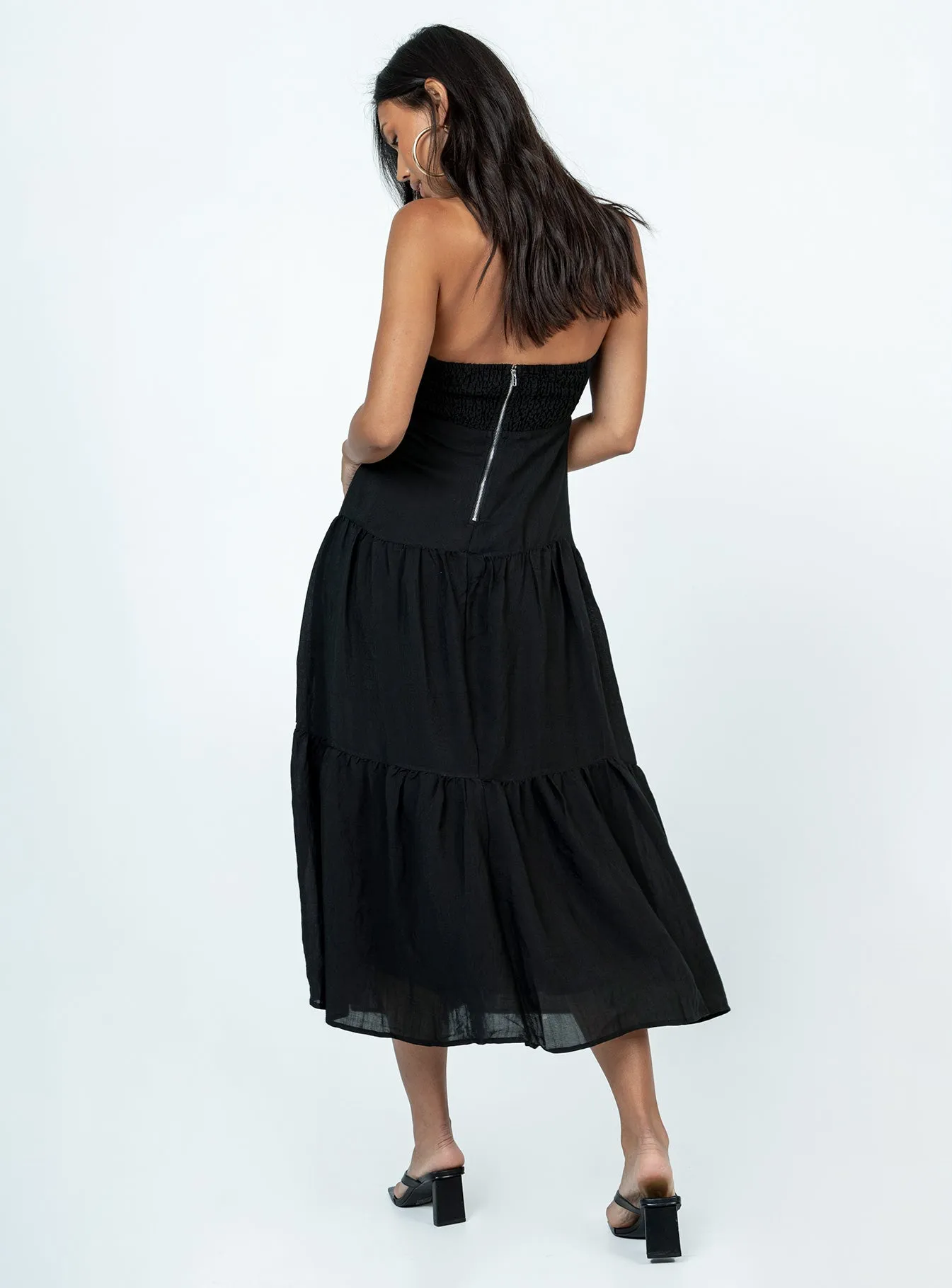 Allie Maxi Dress Black Romantic date dress