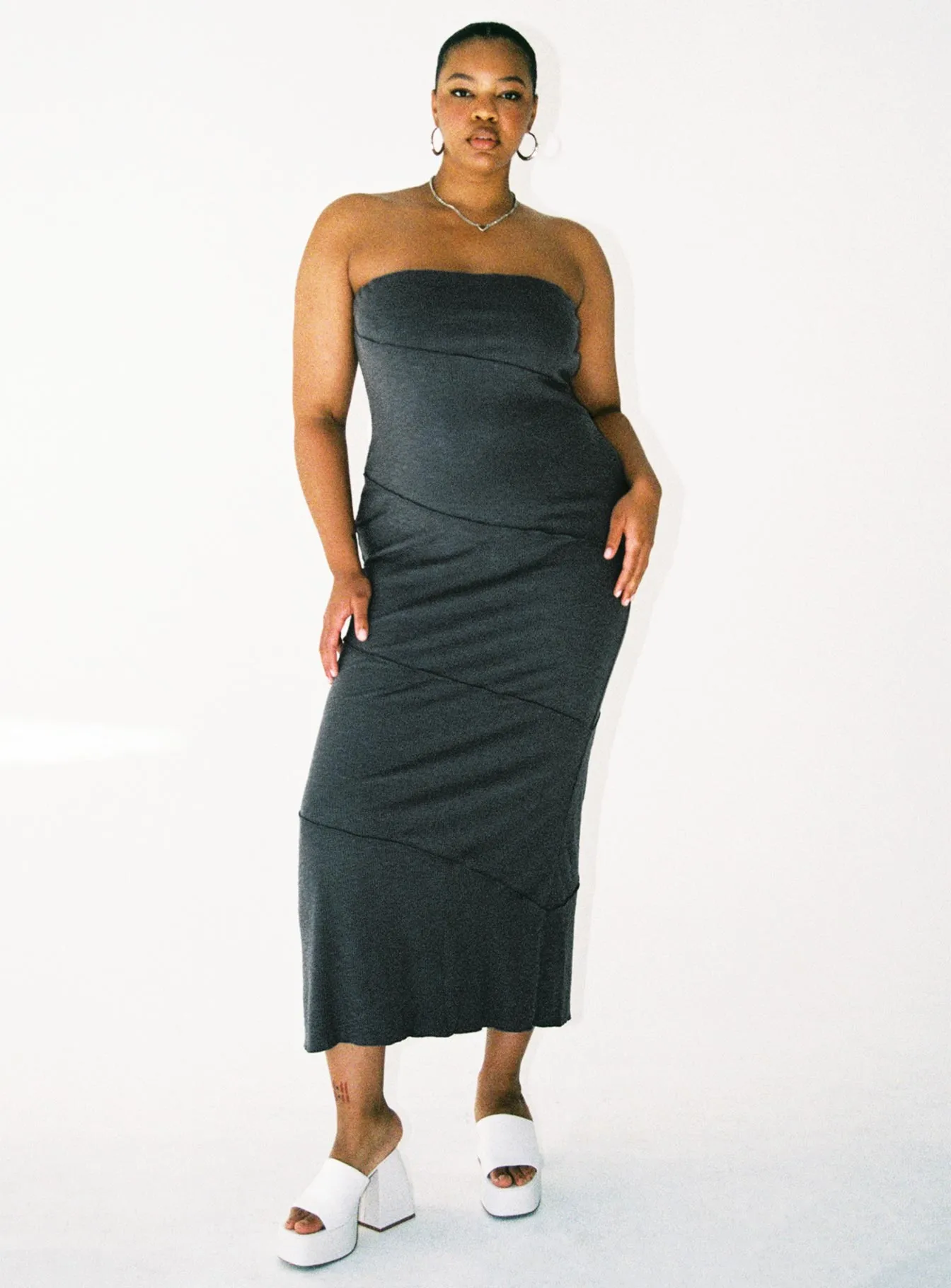 Oscar Midi Dress Grey Curve Fresh Fit