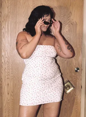 Casual Motion Oscar Mini Dress White Floral Curve