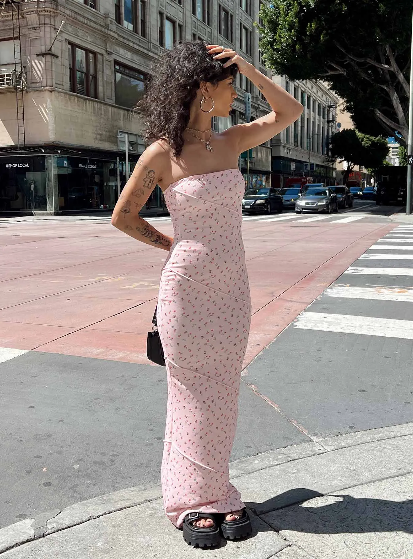 Oscar Midi Dress Pink Floral Trend Movement