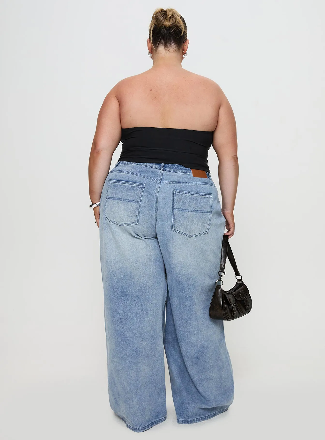 Naylor Mid Rise Wide Leg Jeans Light Wash Denim Curve Calm Core Work Safe