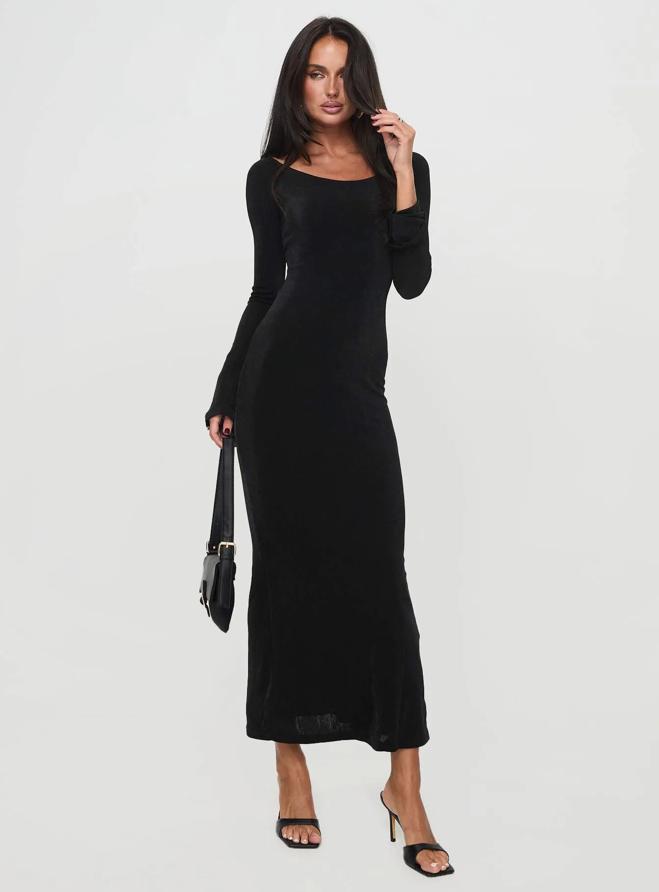 Live Soft Travel piece Janice Long Sleeve Maxi Dress Black