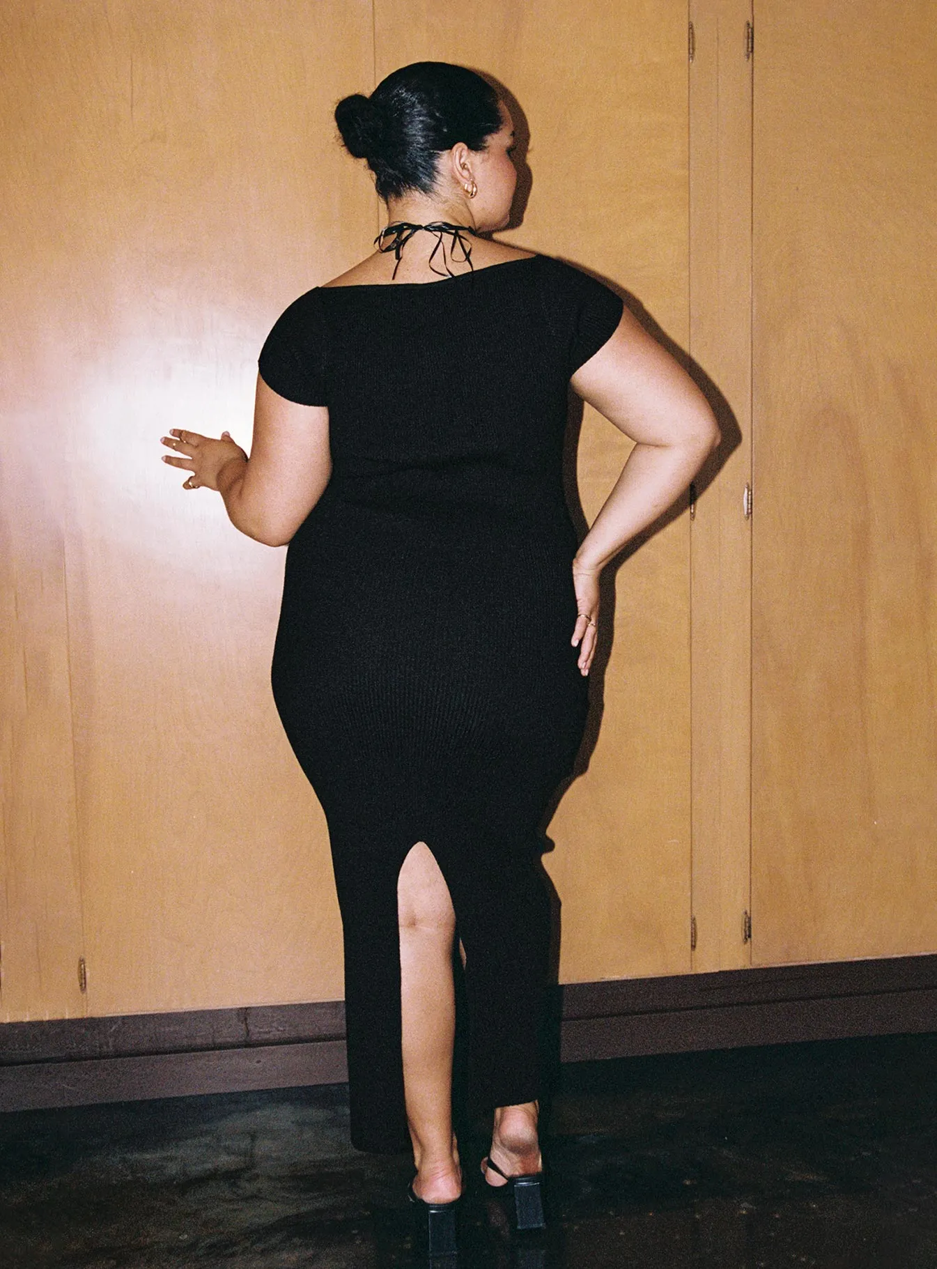 Cool Finish Smart Layers Larissa Maxi Dress Black Curve