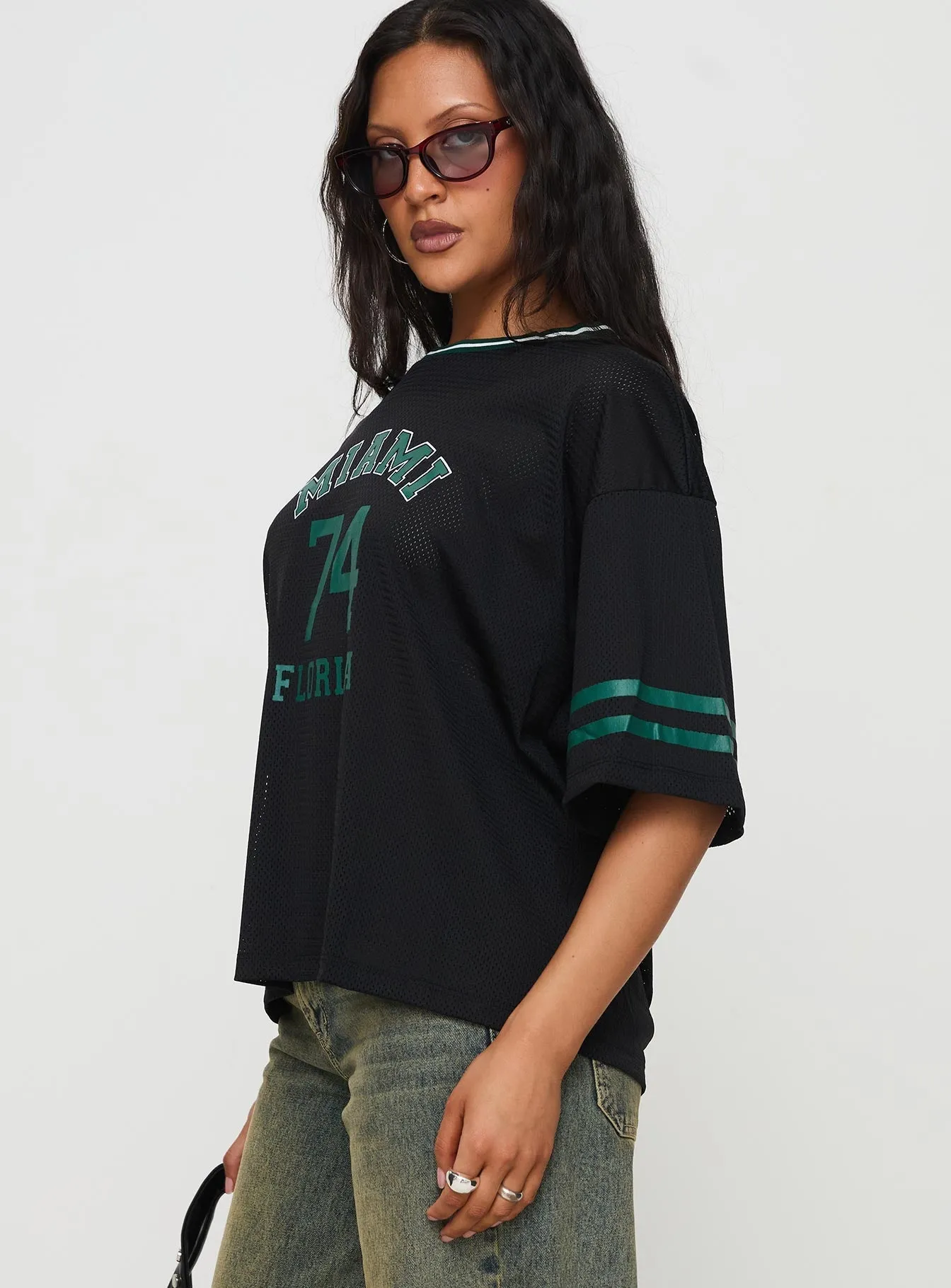 Trendy Vibes Active Layers Miami 74 Top Black