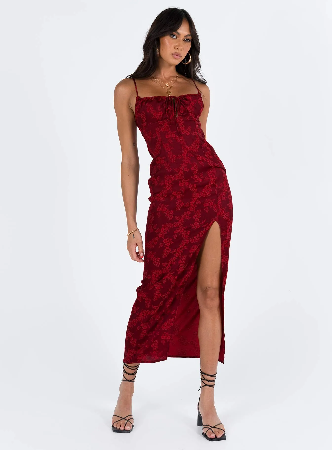 Noda Maxi Dress Burgundy Perfectly Fitted
