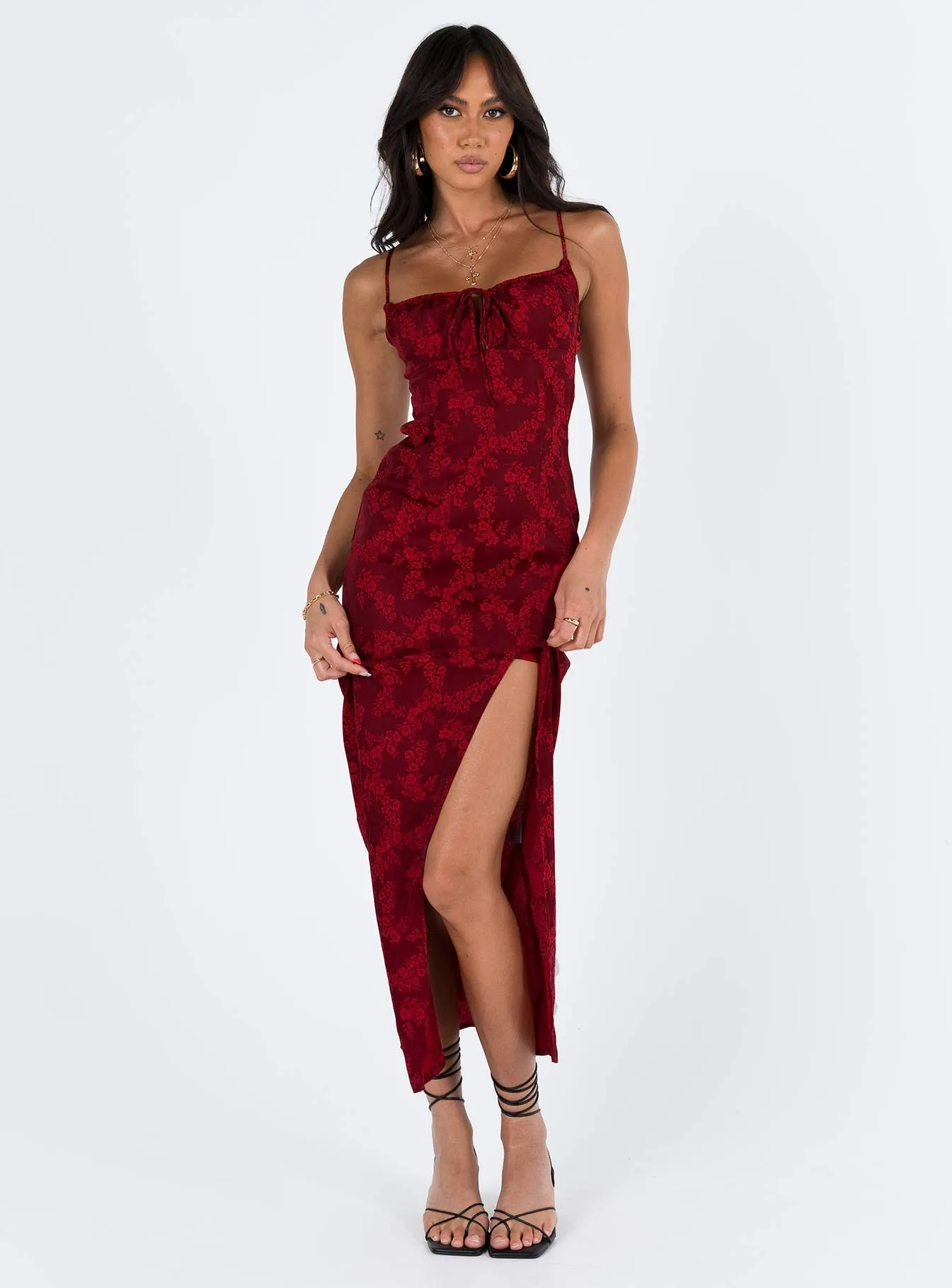 Elegant Fit Noda Maxi Dress Burgundy