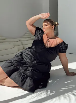 Daniela Mini Dress Black Curve Flowy Texture