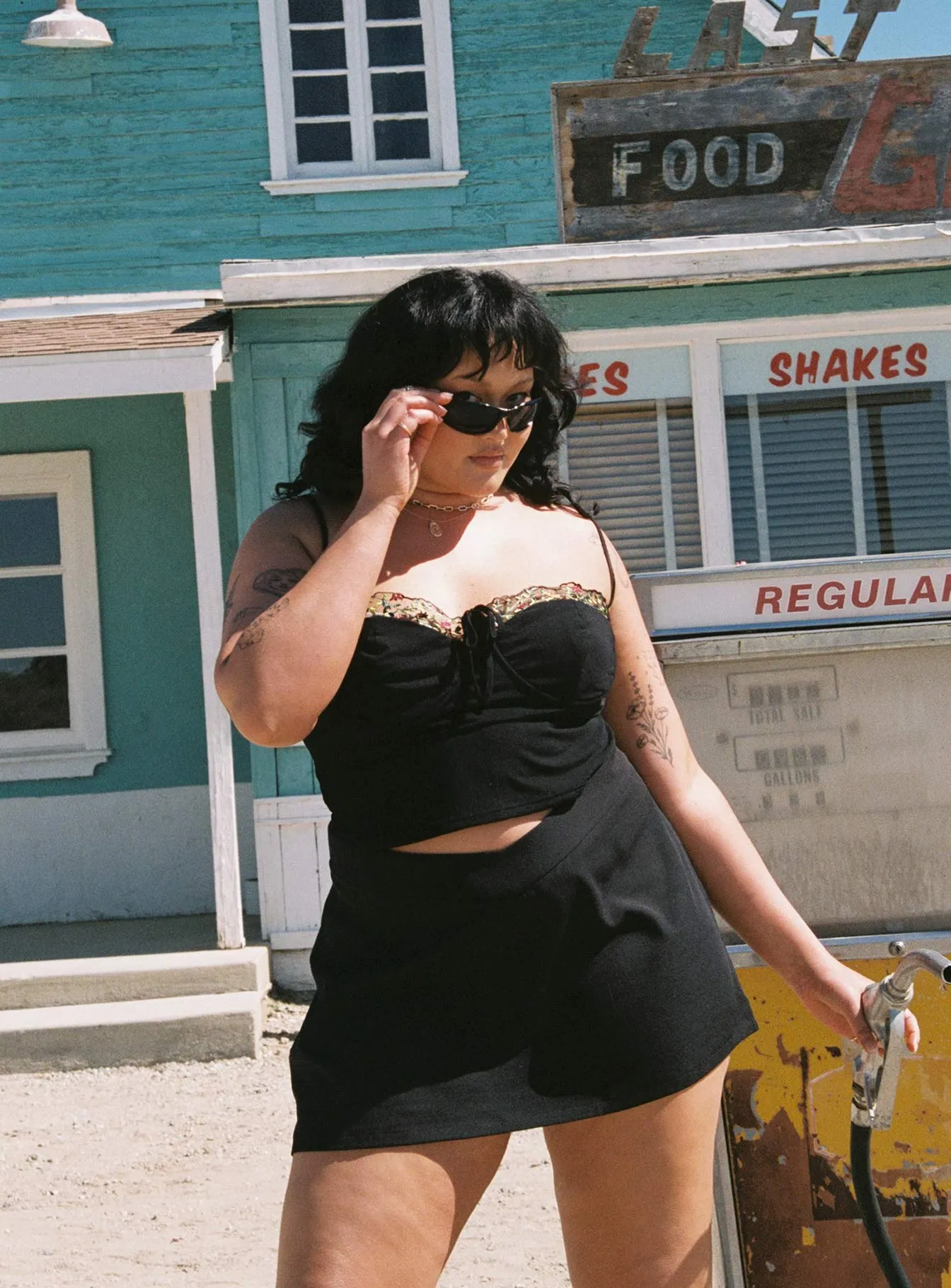 Easton V Front Mini Skirt Black Curve Stylist Pick