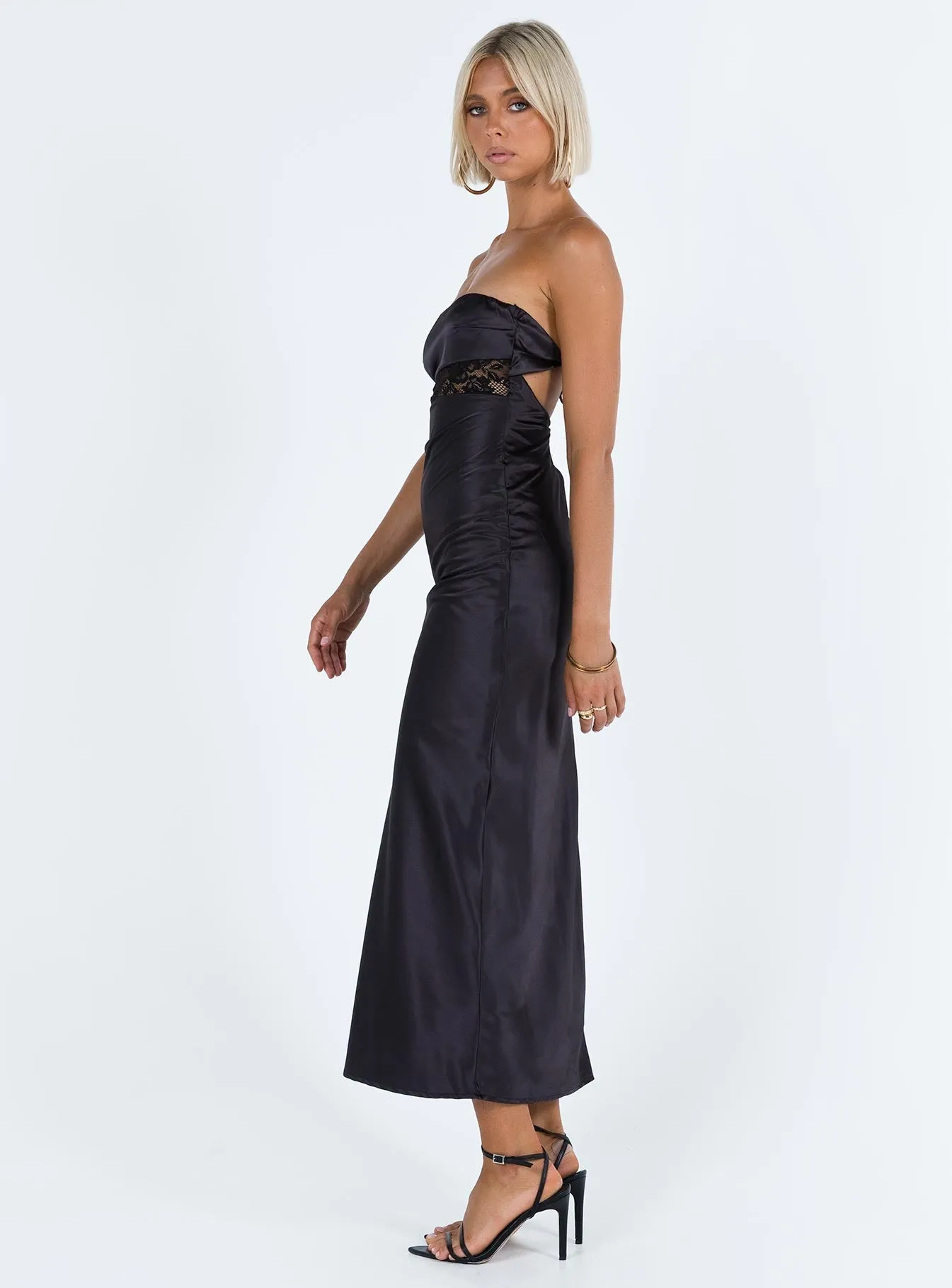 Refined Mood Comfortable Look Bellwood Strapless Maxi Dress Black