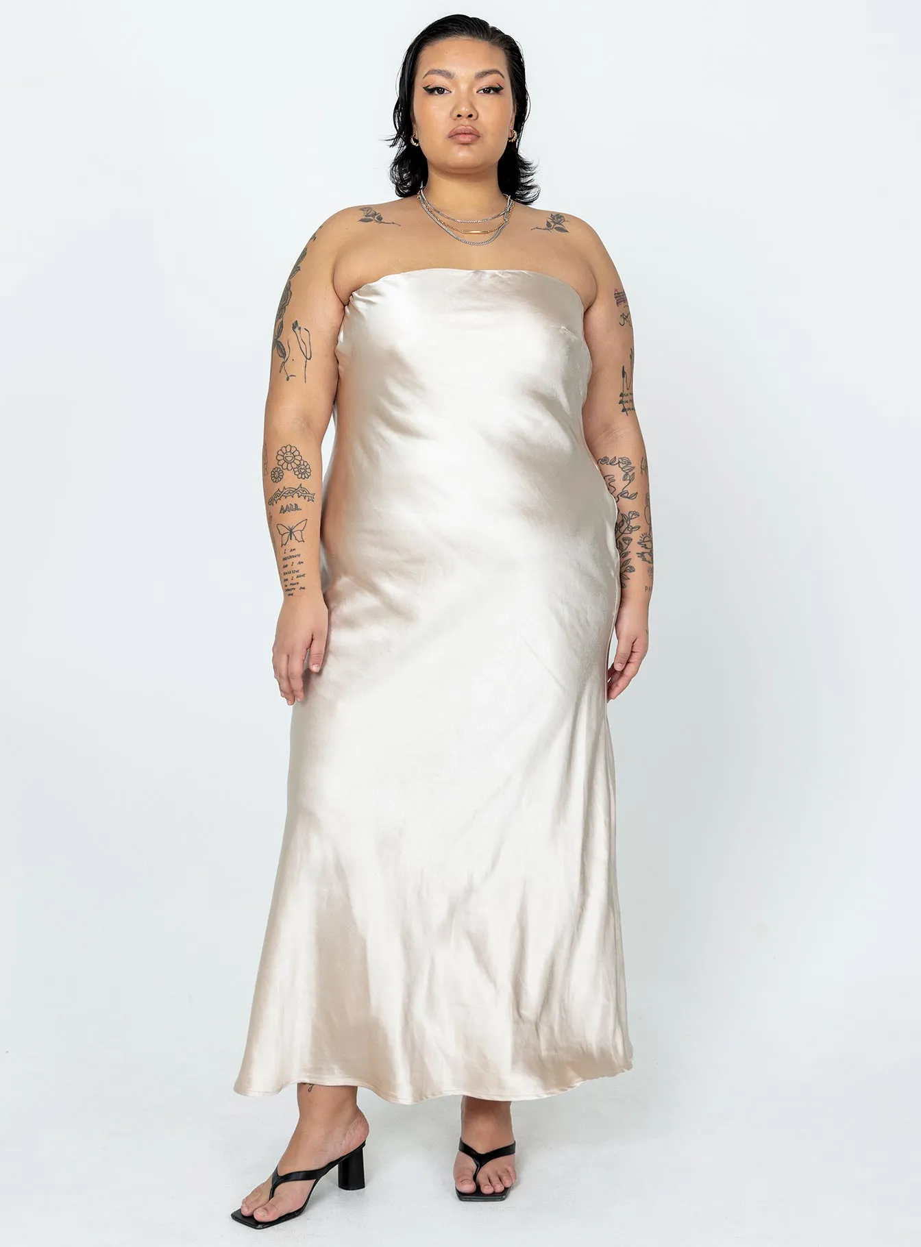 Casual Tones Haley Maxi Dress Champagne Curve