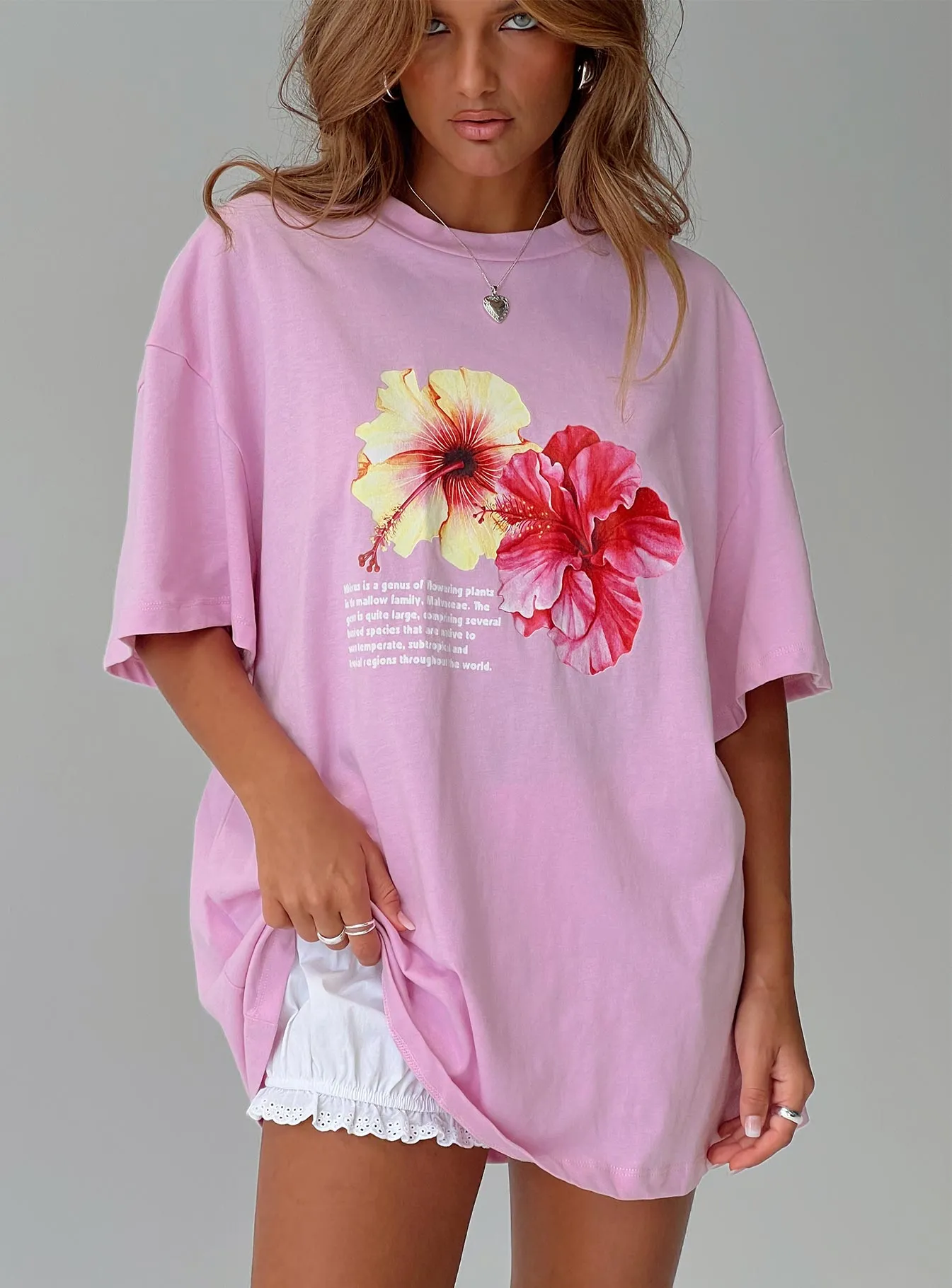 Simple Look Hibiscus Haven Oversized Tee Pink