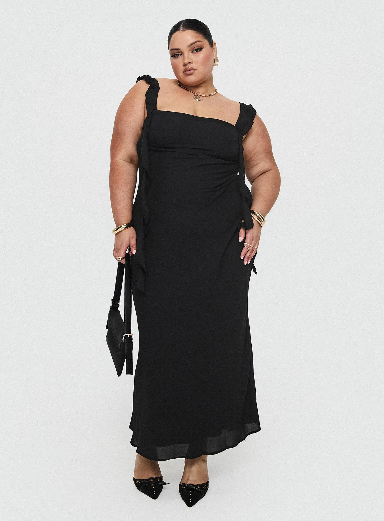 Dual Tones Lanai Maxi Dress Black Curve