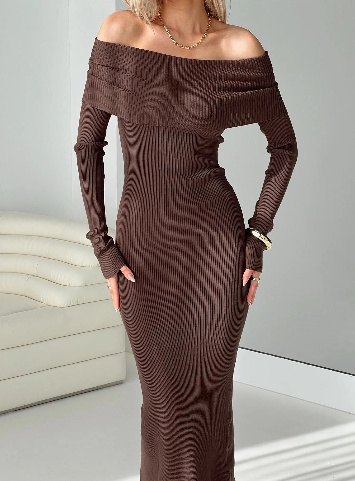 Phylis Off The Shoulder Maxi Dress Chocolate Evening Vibe custom-fit