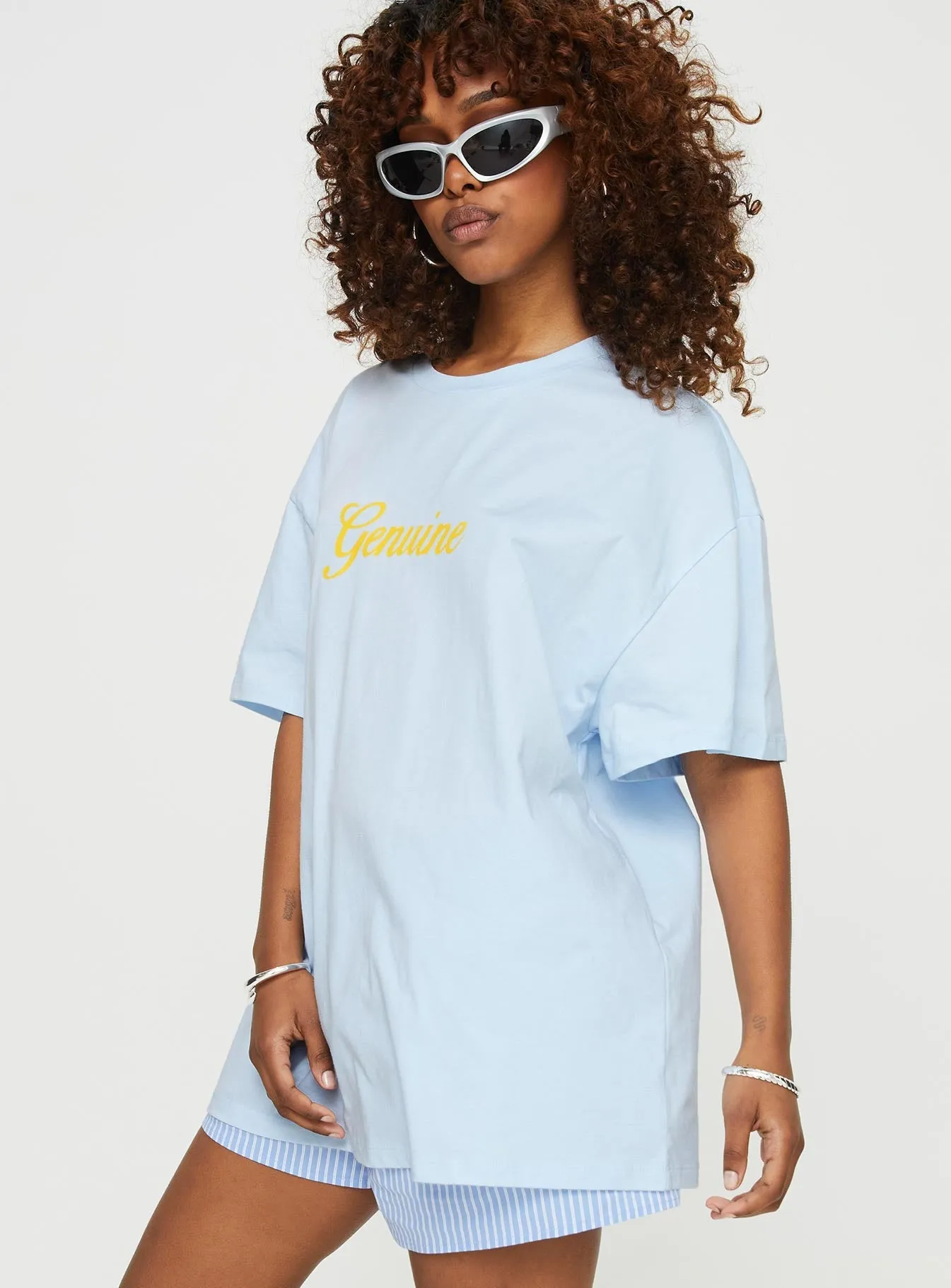 Genuine Oversized Tee Blue Classic Cut Chic Vibes