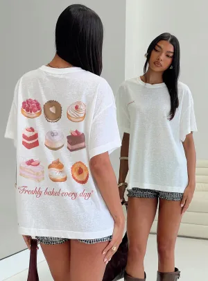 Bakery Caked Oversized Tee Cream Fashionable Layer Hypoallergenic Fibers