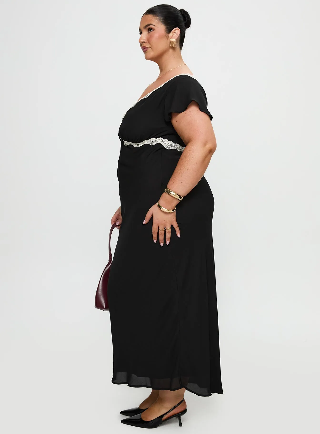 Barbarita Lace Maxi Dress Black Curve Timeless Energy