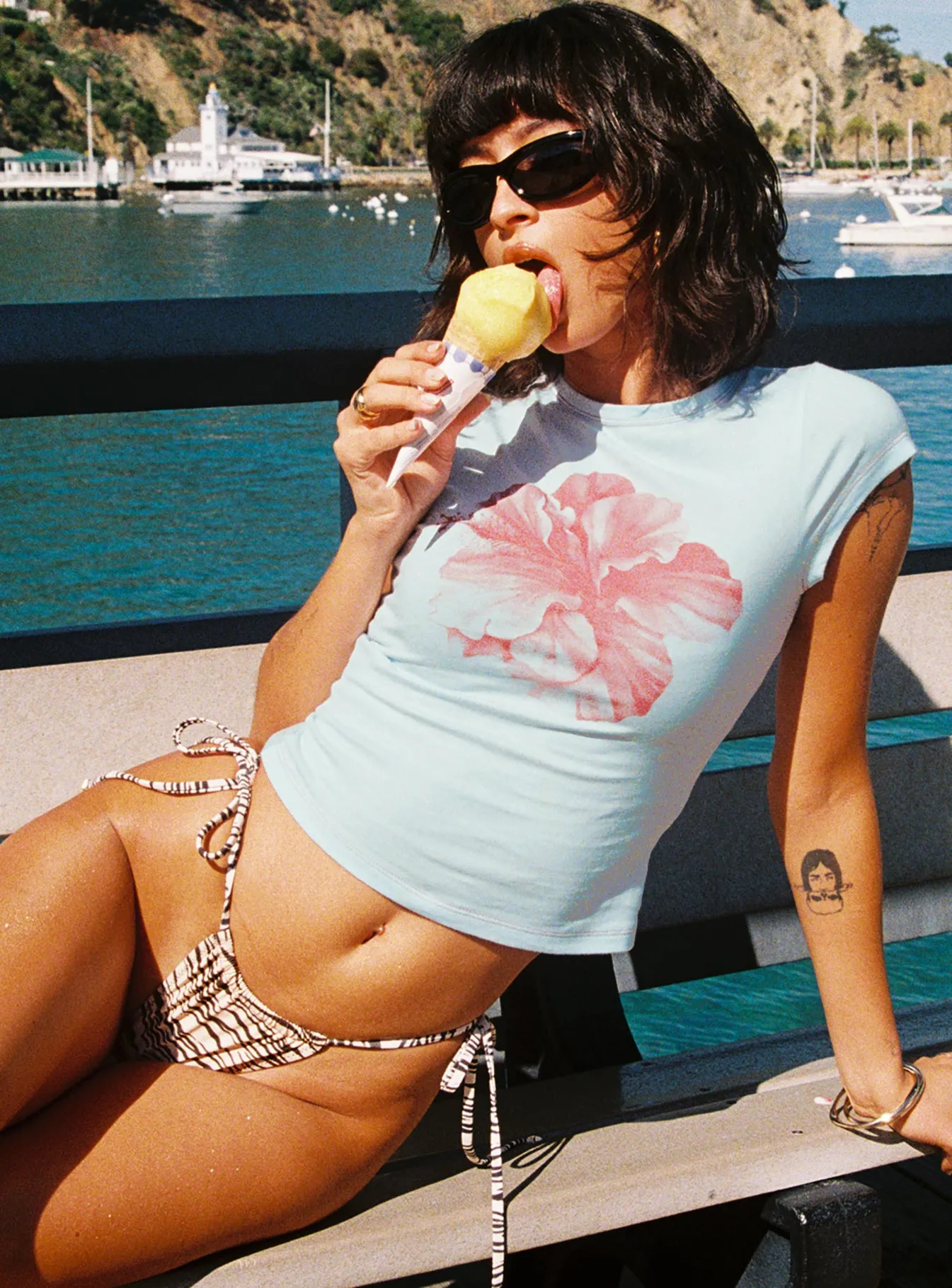 Sweat Absorbent Street Trendy Owenz Hibiscus Baby Tee Blue