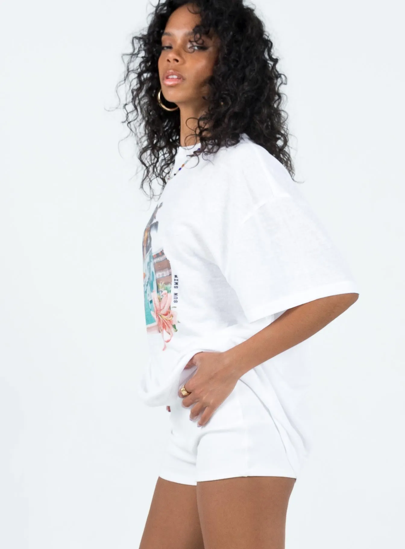 Vacay Oversized Tee White Comfy Active Fit