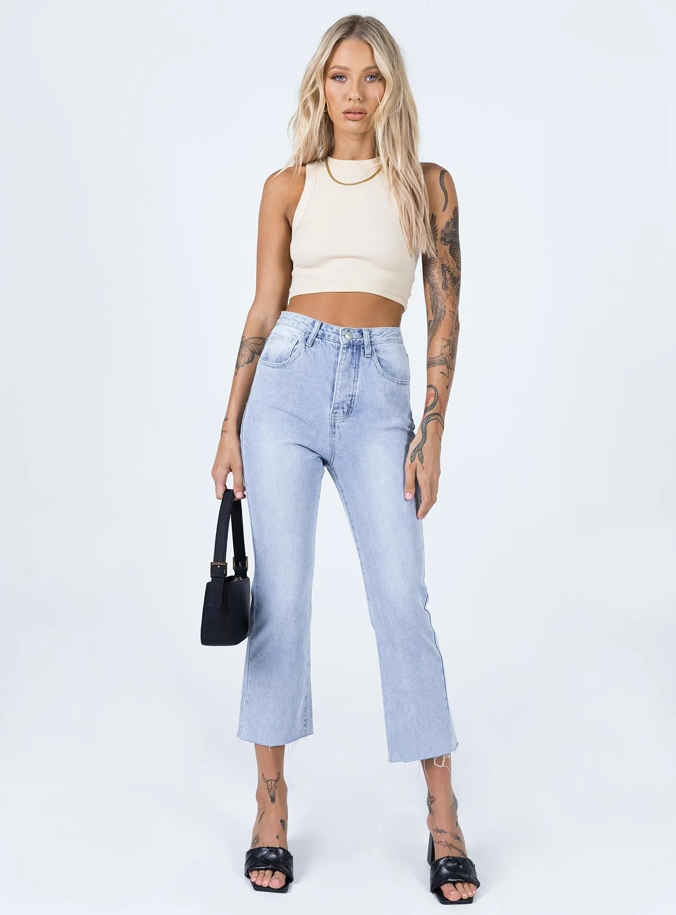 Lounge Wear Angela Cropped Jeans Light Wash Denim