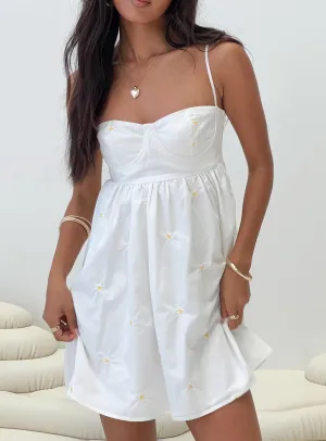 Perfectly Tailored Urban Touch Addington Floral Mini Dress White