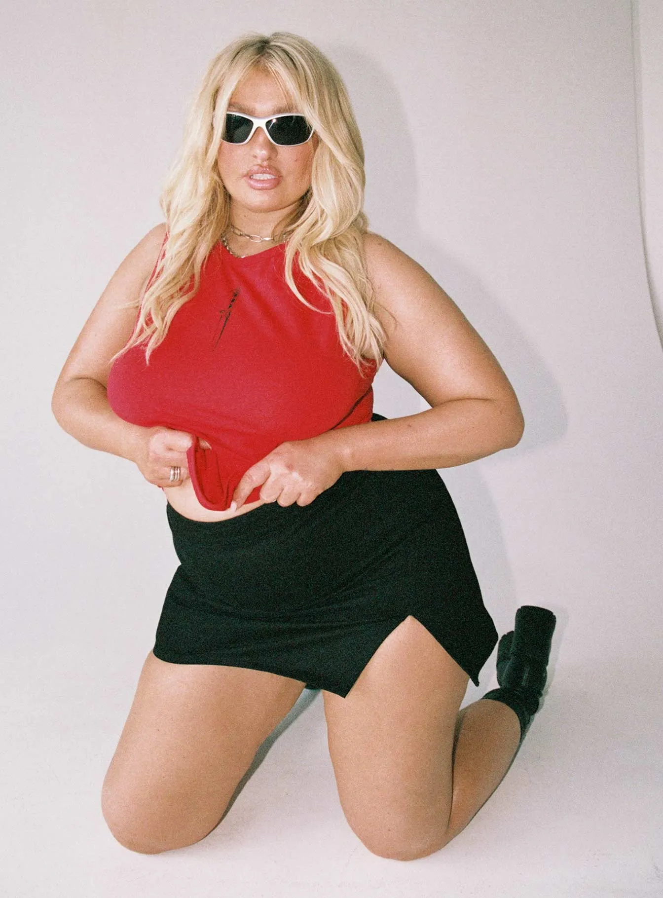 Fresh Vibe gentle style Madison Mini Skirt Black Curve