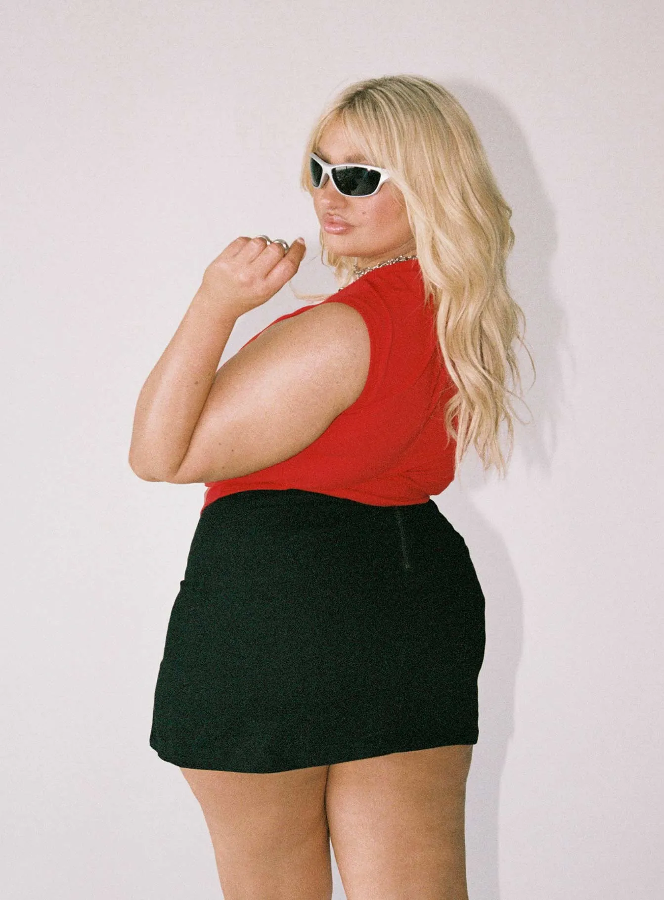Simple Motion Madison Mini Skirt Black Curve