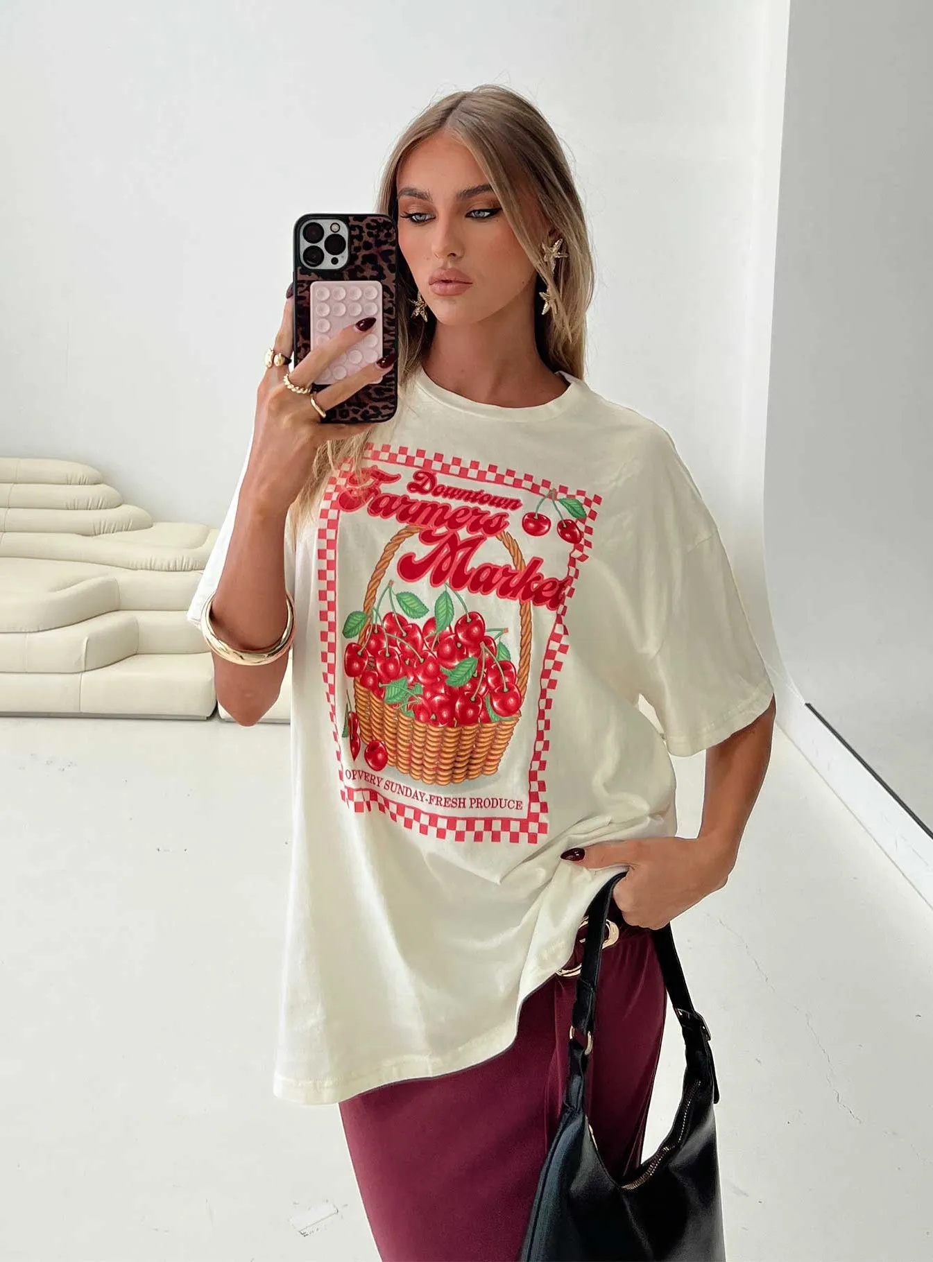 Sophisticated Casual Downtown Markets Top White