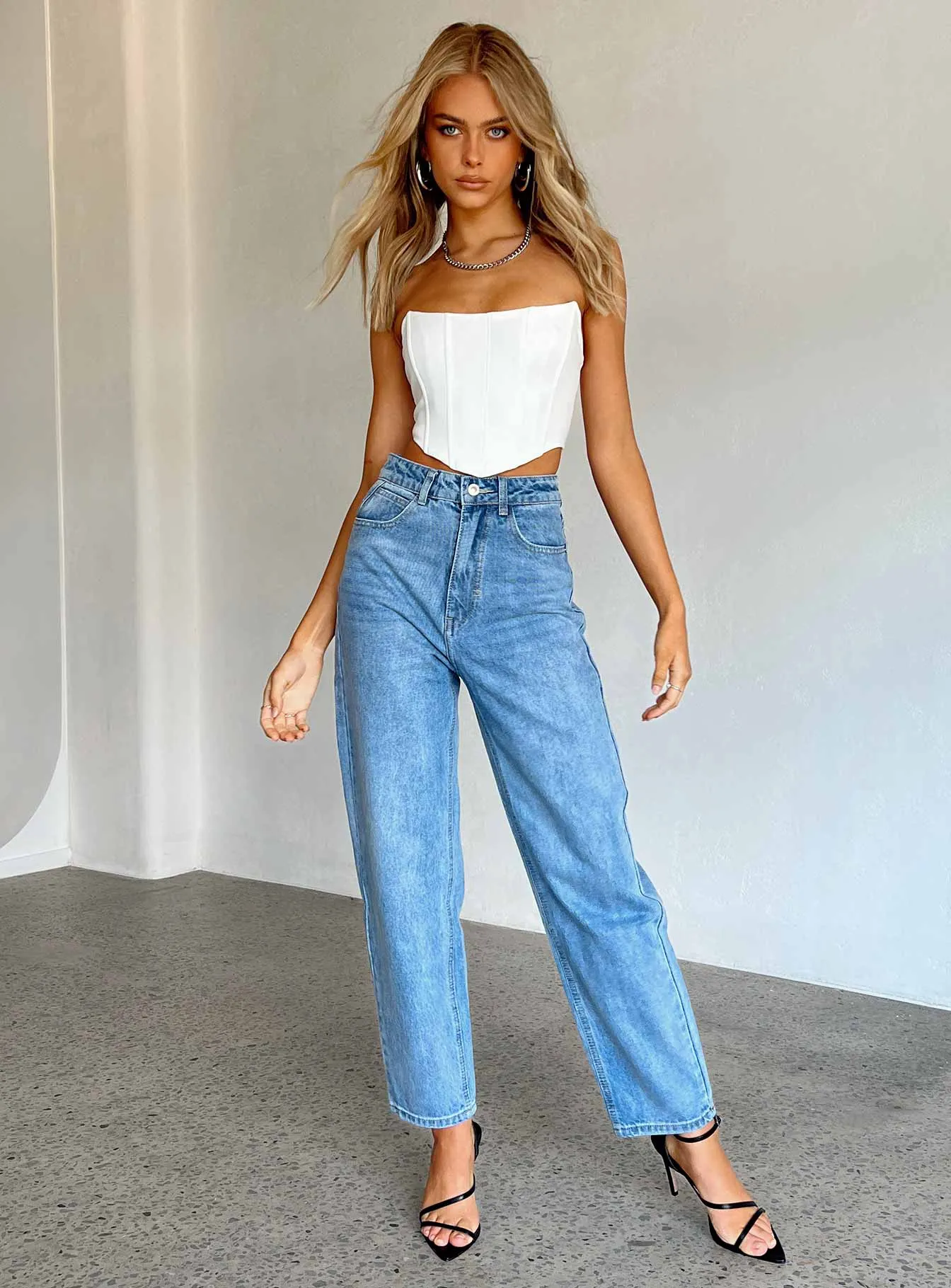 Leta Mid Wash Straight Leg Denim Jeans EasyCareMaterial HighDurabilityClothing