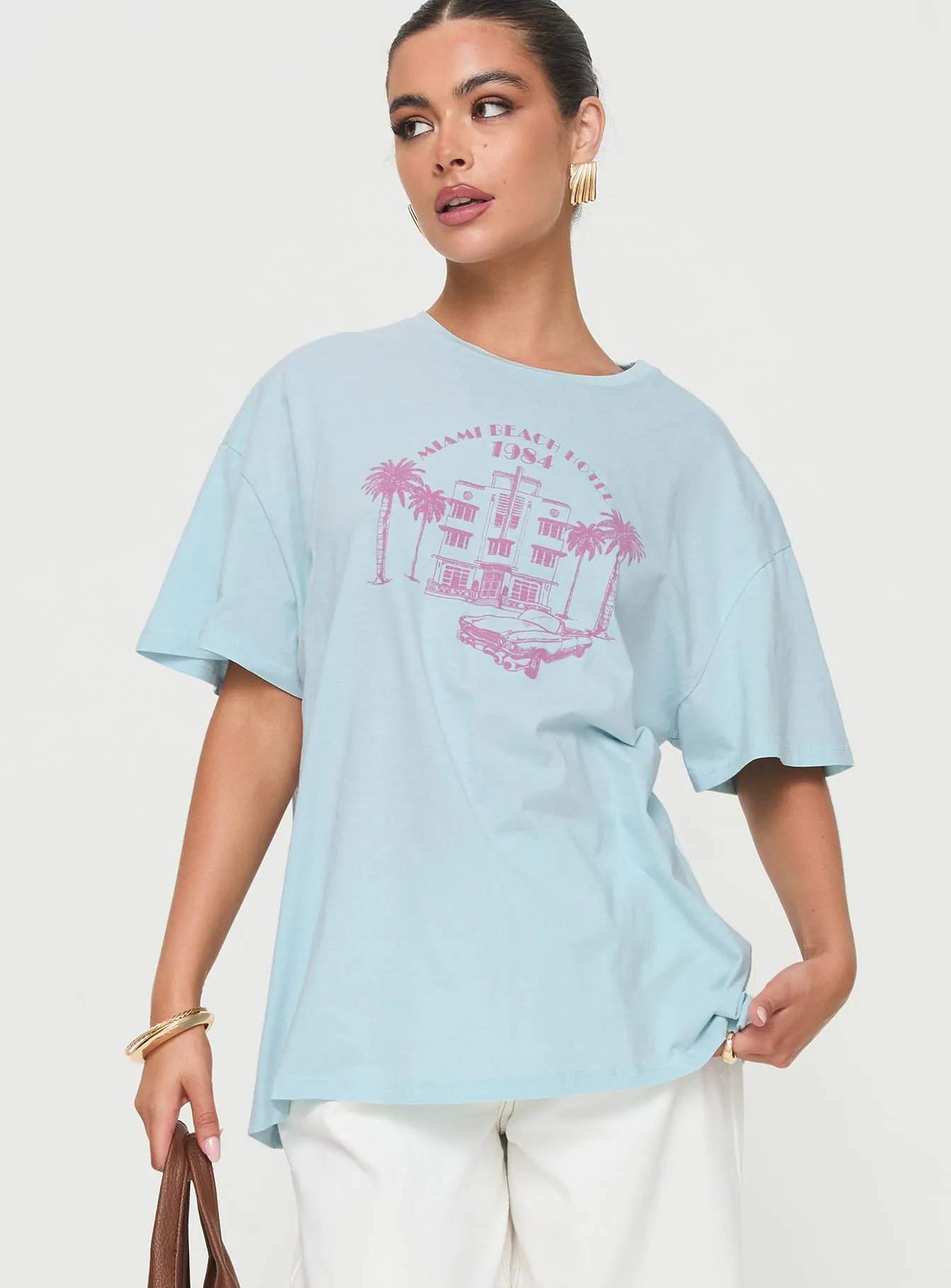 Beach Road Hotel Tee Blue Urban Casual Look Smart Design