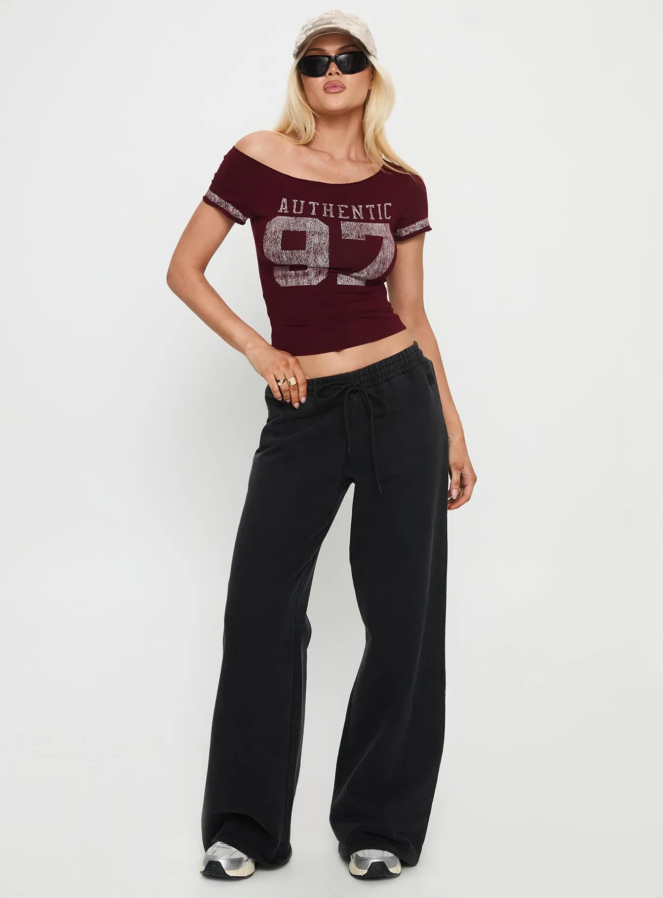 97 Authentic Off Shoulder Graphic Top Maroon Outdoor Outfit Style