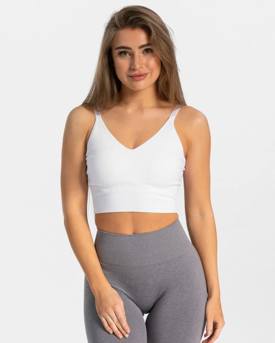 Neutral Colors Essential V-Top "Wei?"