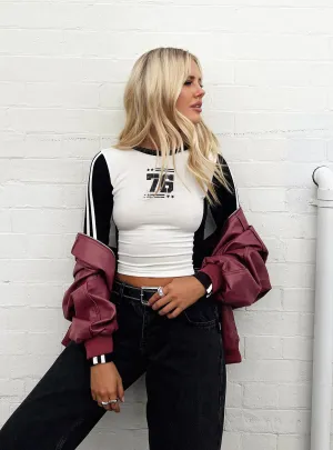 Letina Long Sleeve Top Black / White Breathable mesh panel