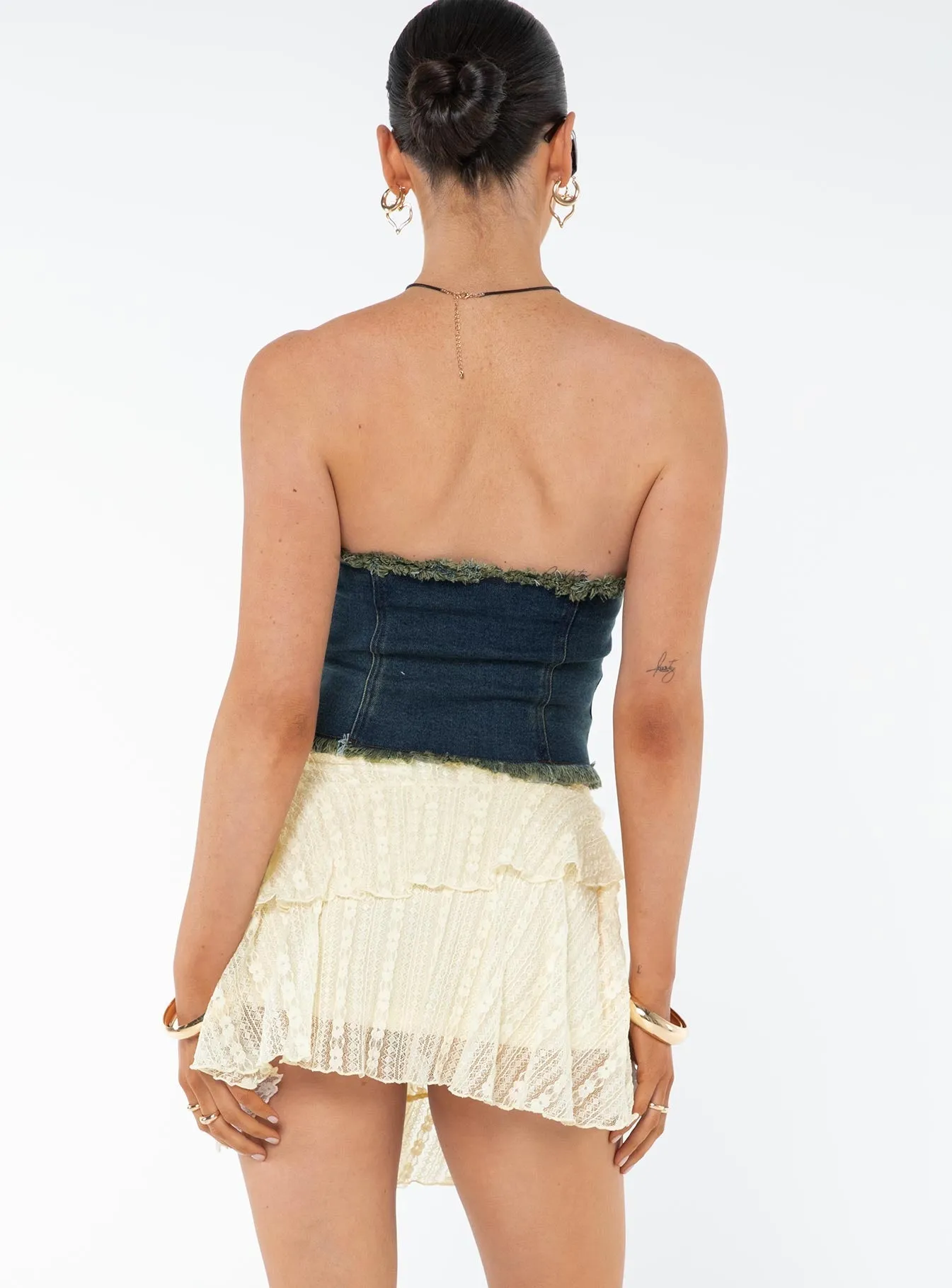 Nethia Lace Mini Skirt Cream Chill Wear