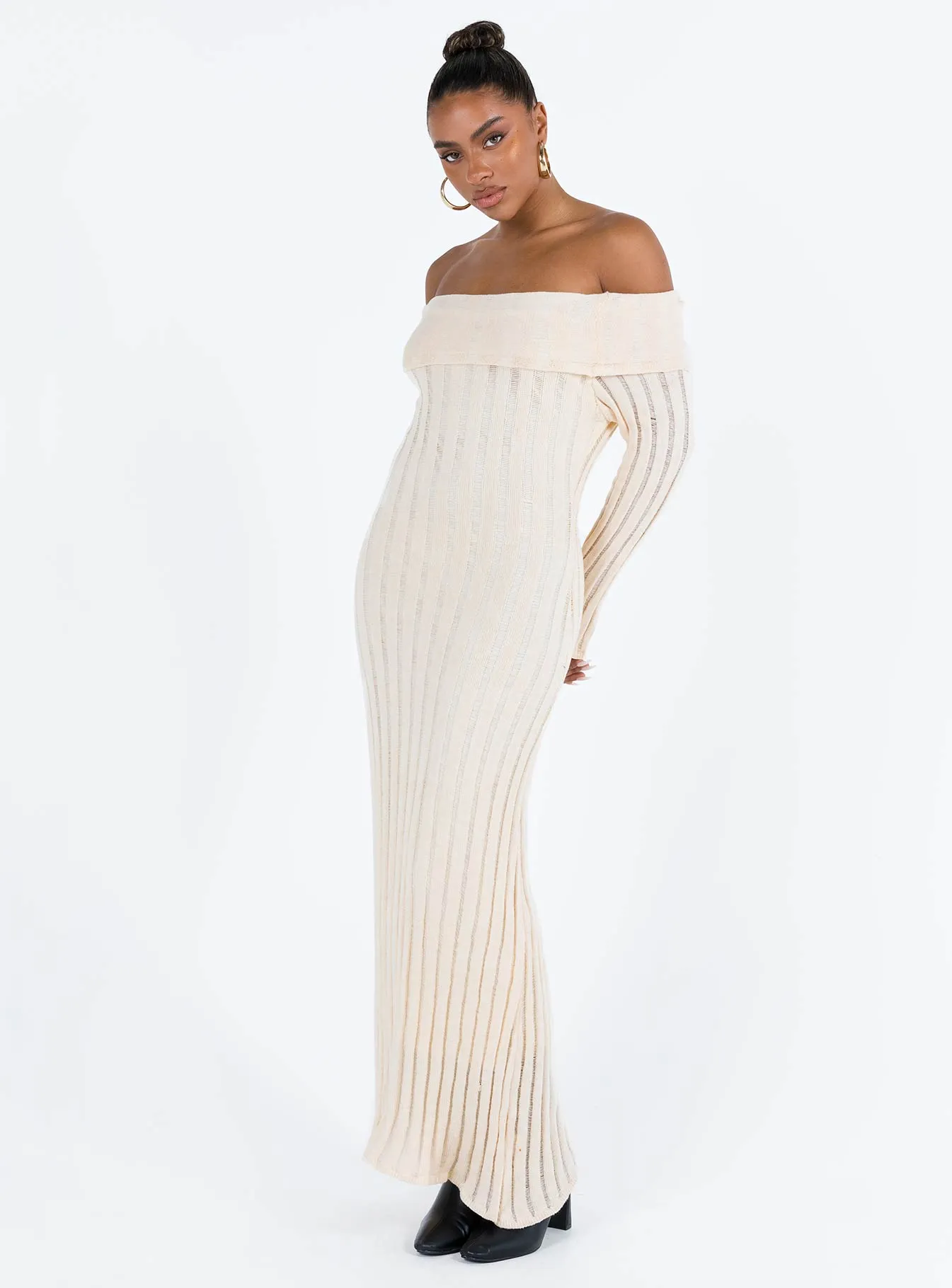 Lefler Off The Shoulder Maxi Dress Beige Zip Ease Photo Light