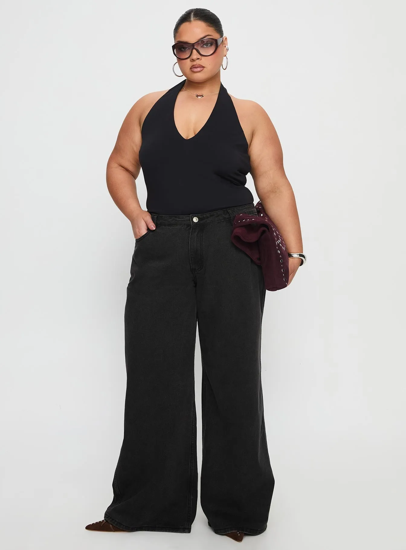 DoubleLayered Structure CompactFold Ramos Low Rise Wide Leg Jeans Washed Black Curve