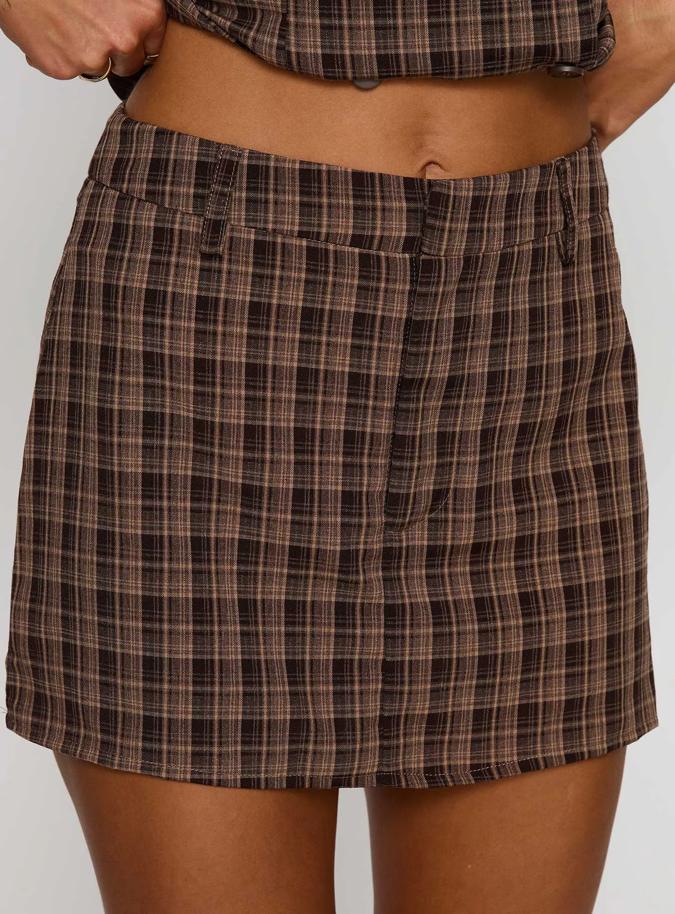 Meggan Mini Skirt Chocolate Check All Season Wear Key Feature