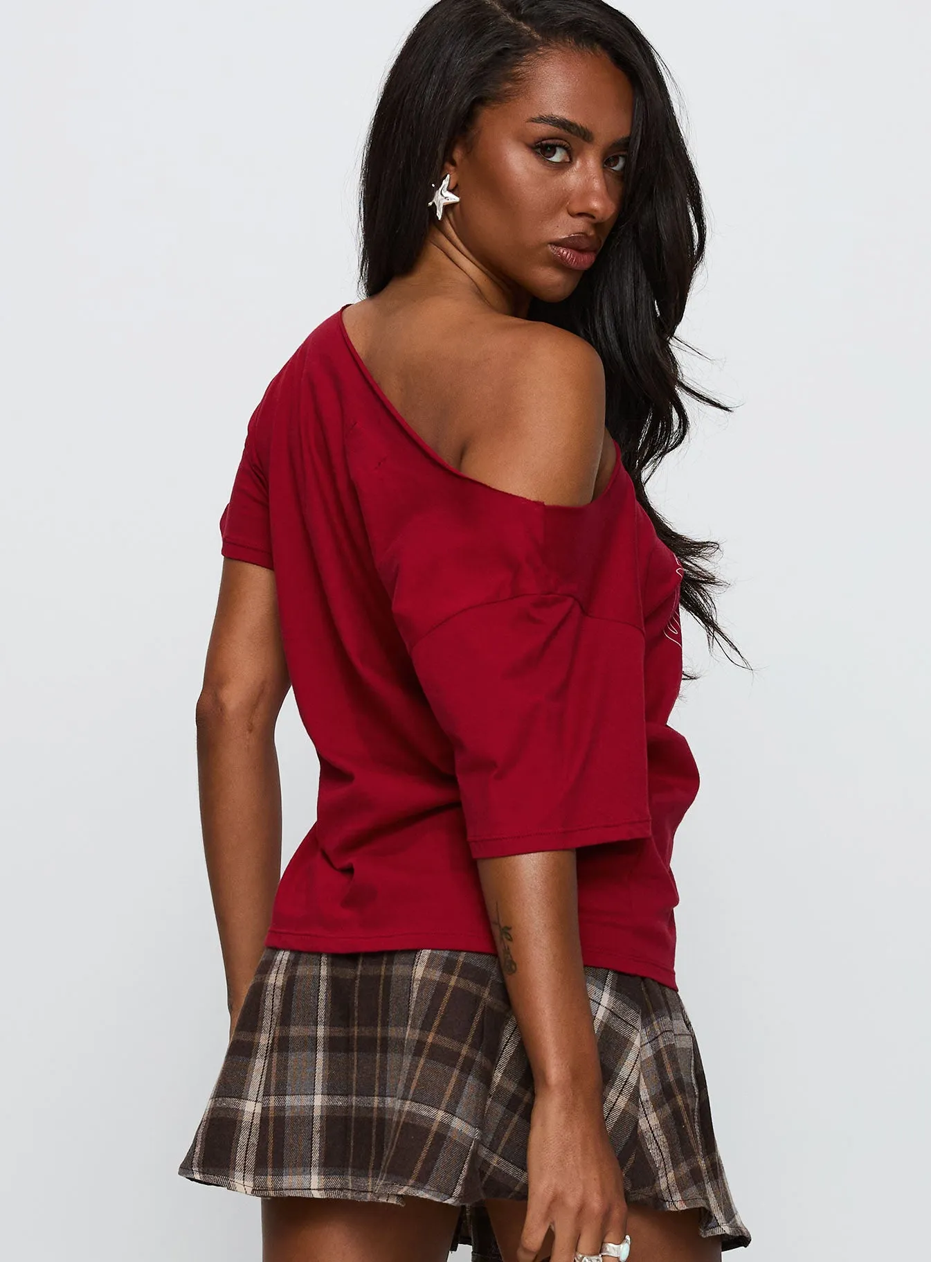 Seam Free Edging Easygoing Design Scottie Tee Red