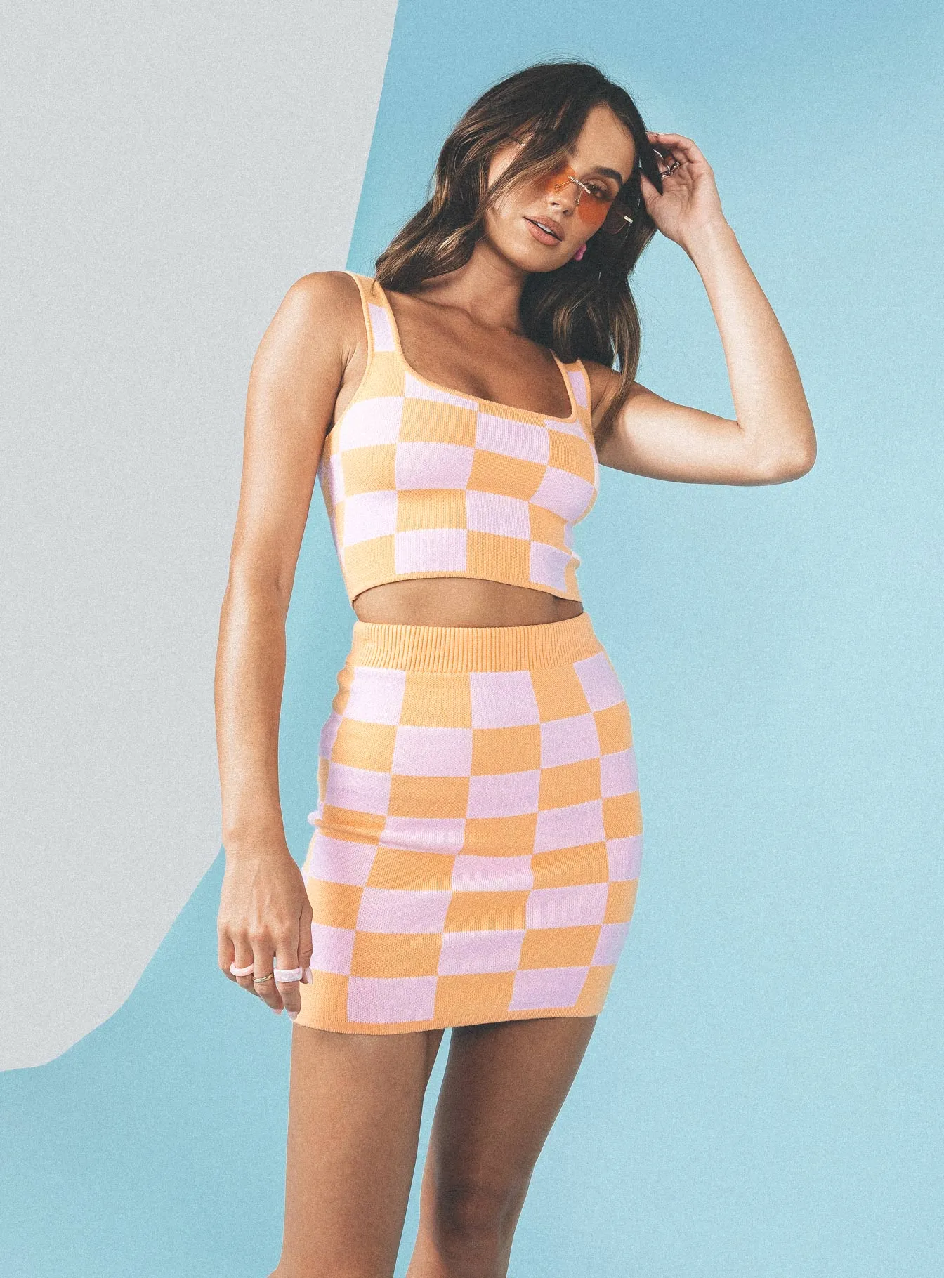 Task the Risk Mini Skirt Pink / Orange Soft Focus Moisture wicking