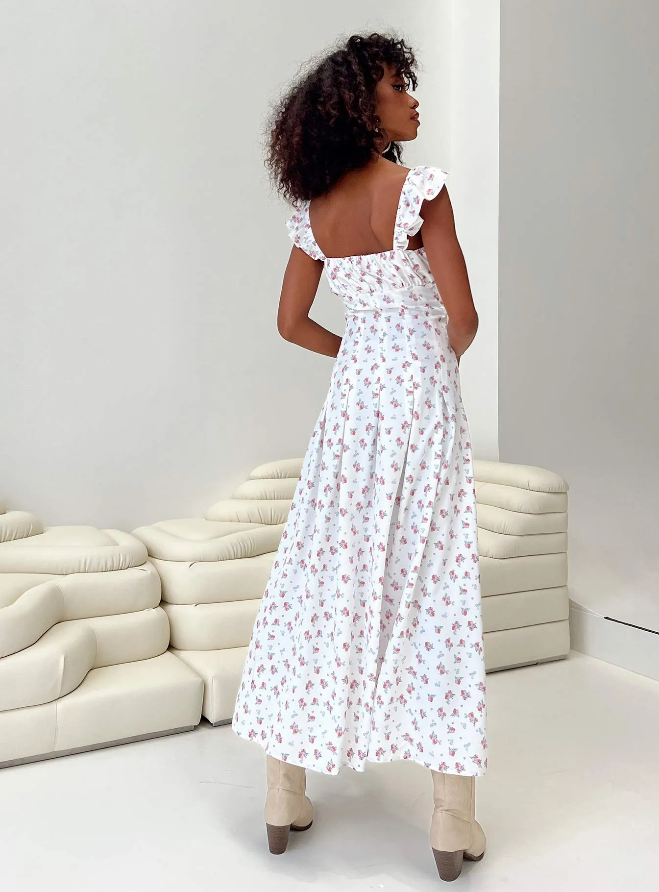 Peace Glow Alver Maxi Dress White Floral