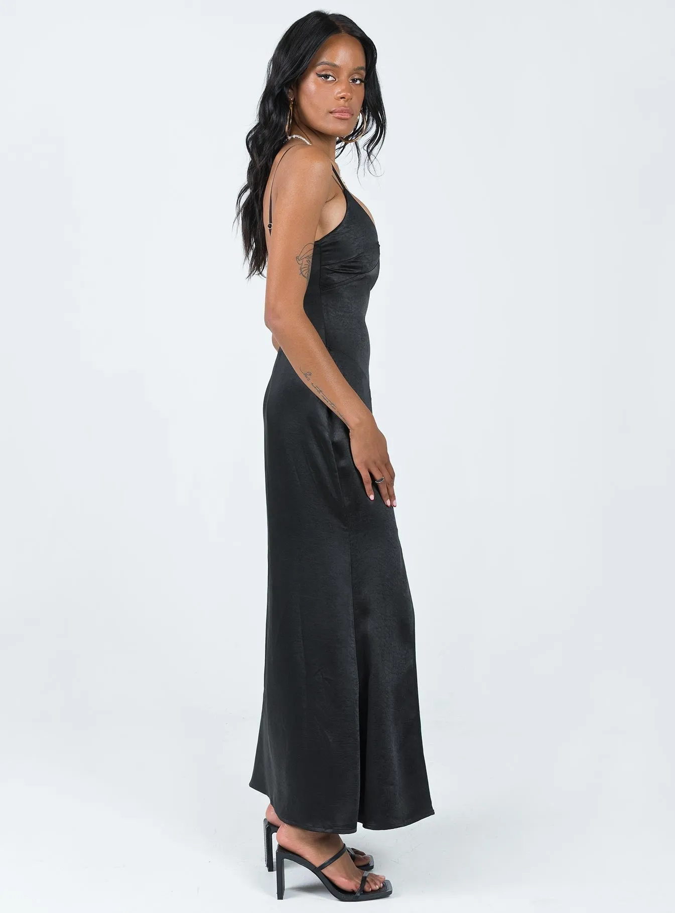 Beach Moment Carol Maxi Dress Black