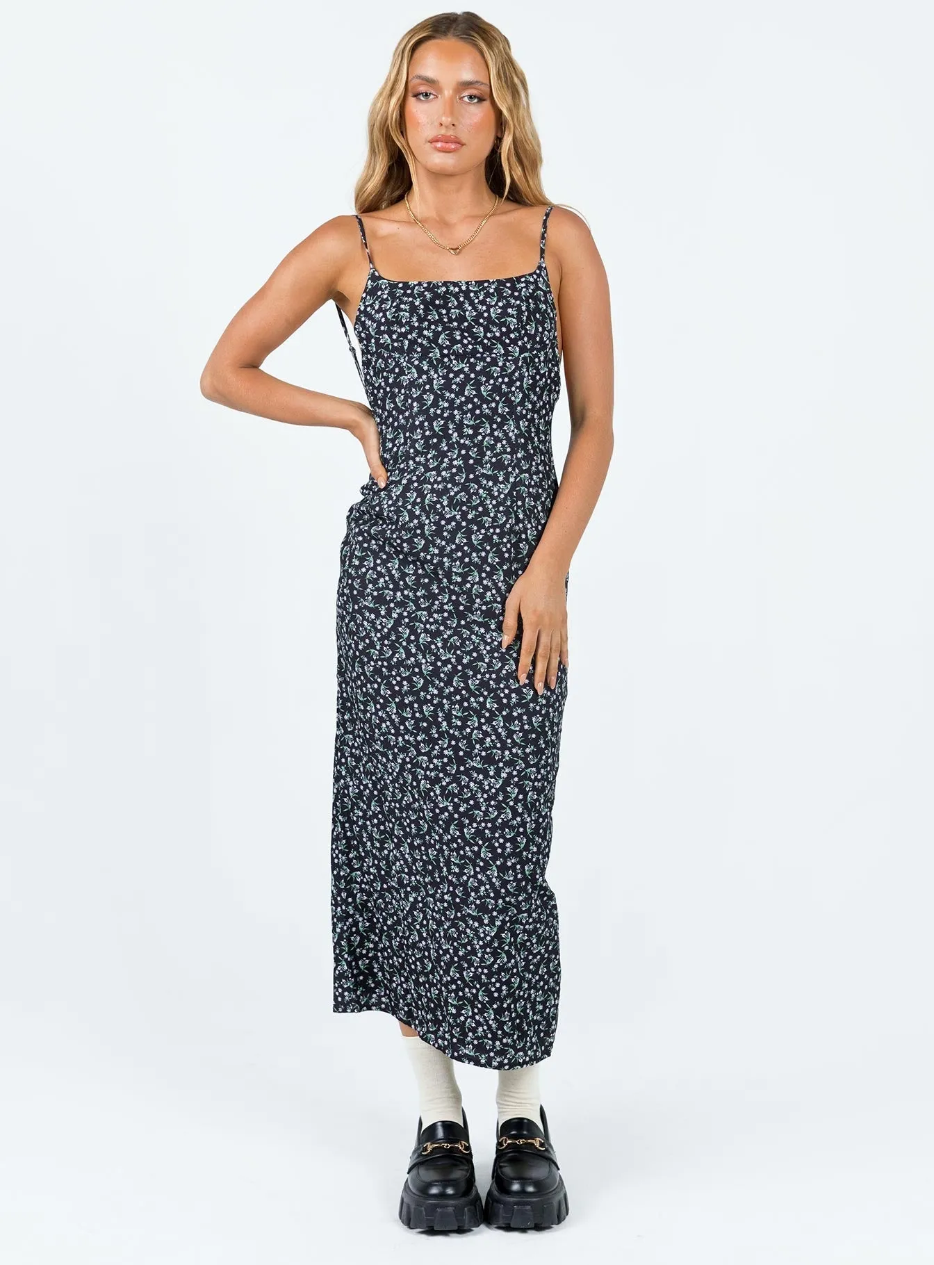 Arkana Maxi Dress Black Floral Slim Touch Fresh Style