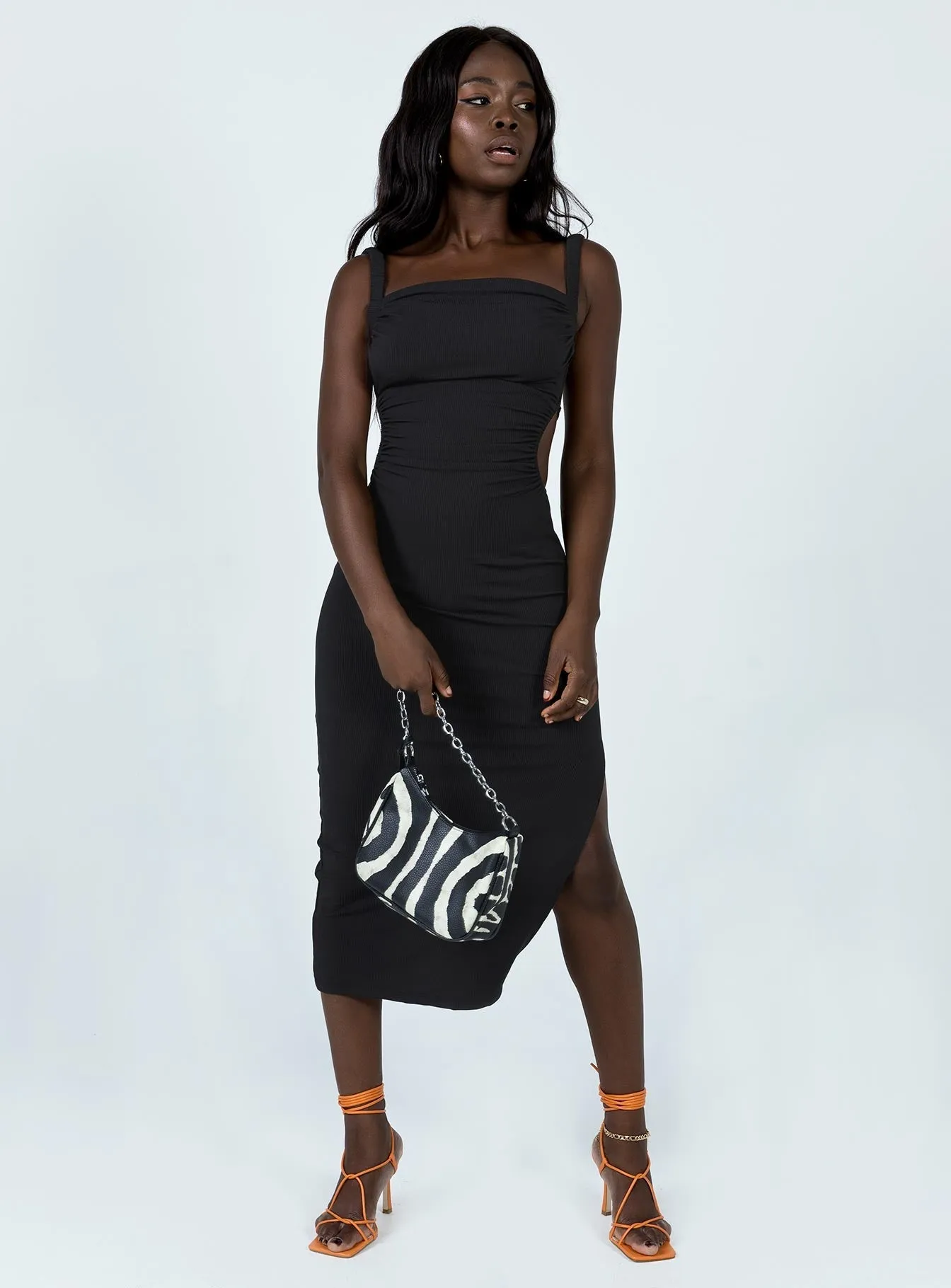 Minimalist Elegance Lainey Midi Dress Black