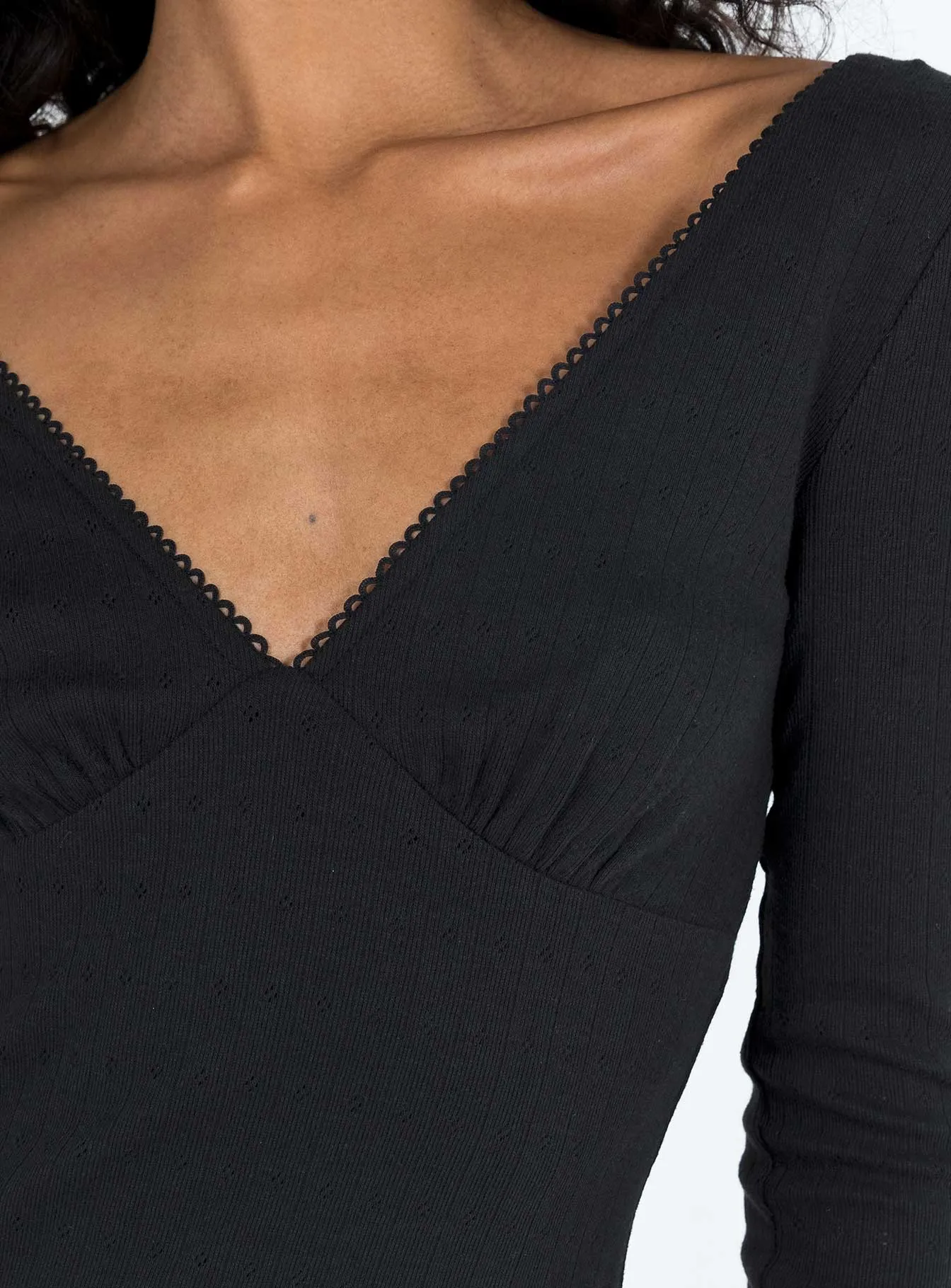 Easy Pick Chele Long Sleeve Mini Dress Black