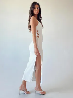 Maila Maxi Dress White Flowing Texture