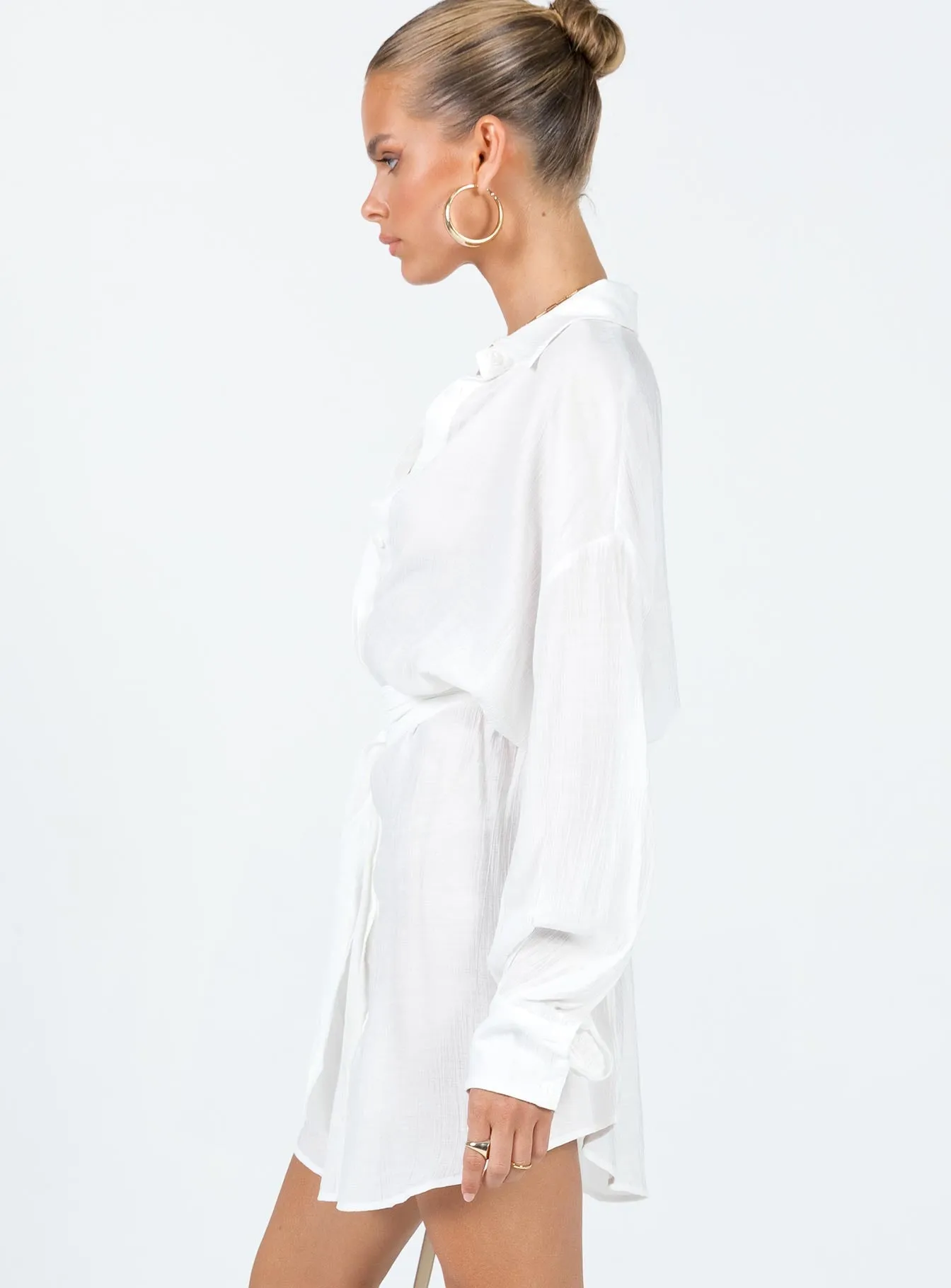 Sophisticated and Relaxed Elegant Wearable Bilari Textured Fabric Shirt Dress White