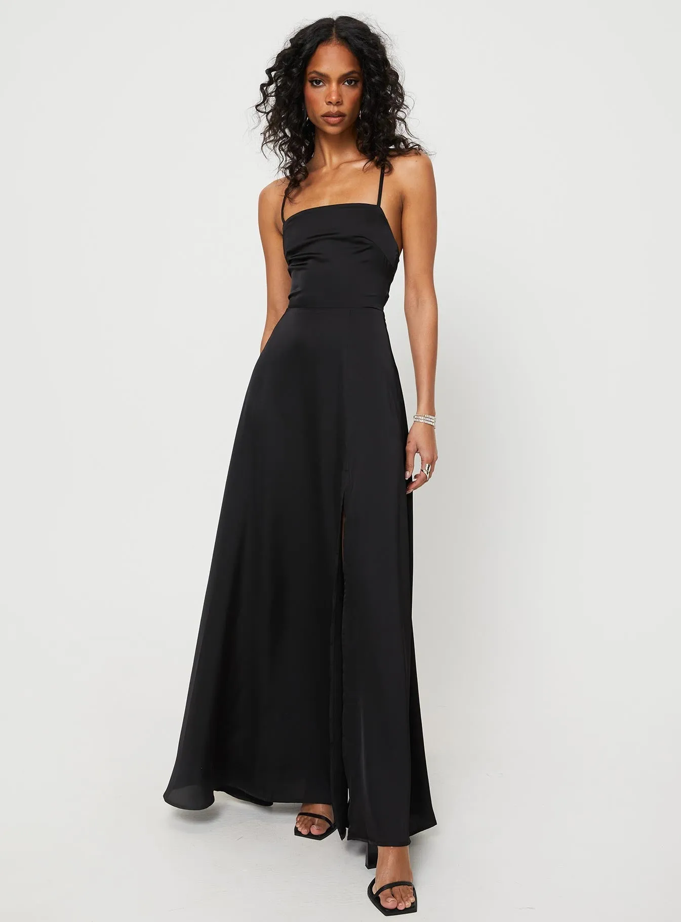 Artistic Flair Kerwin Maxi Dress Black