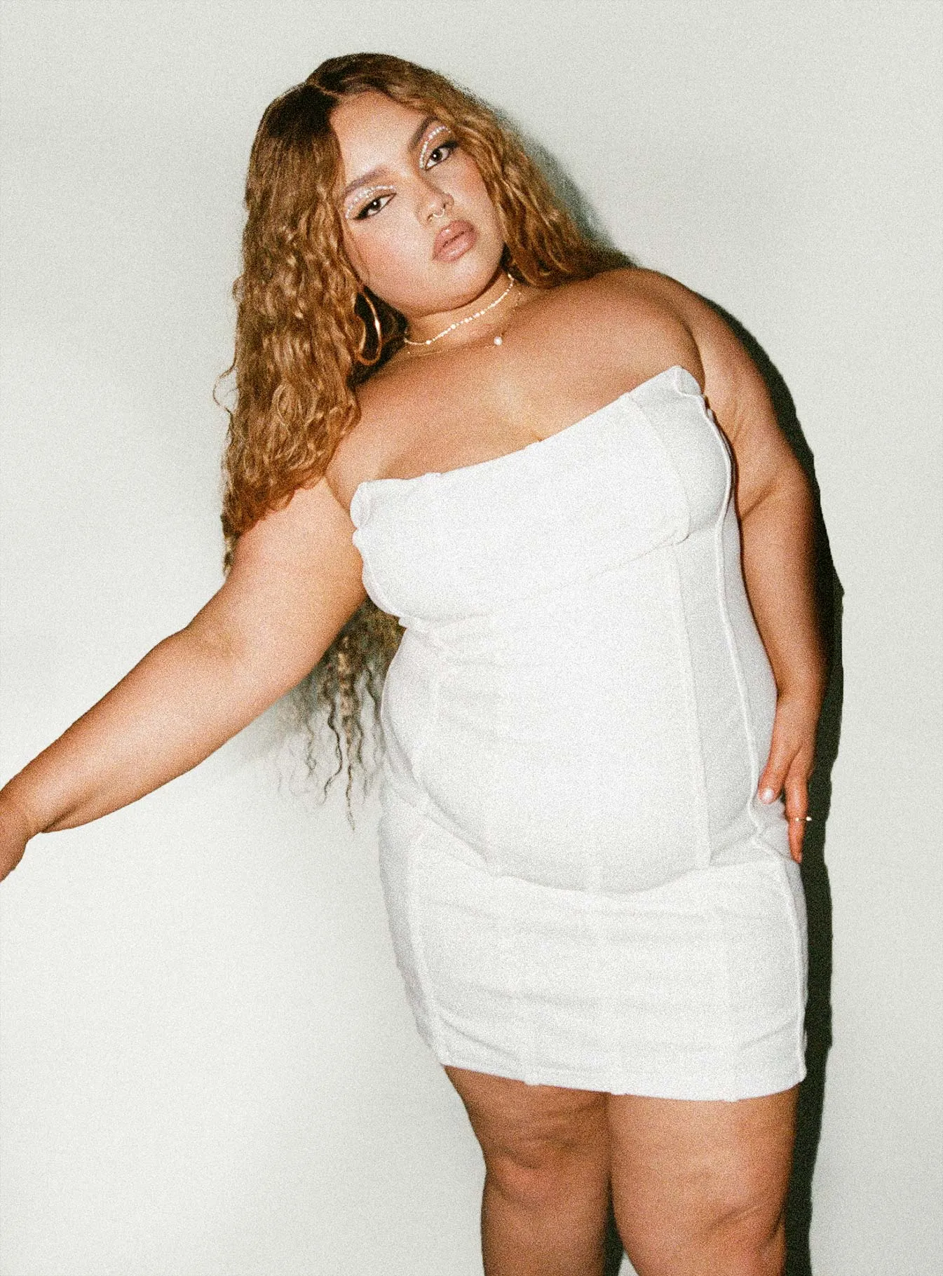 Wide Swing Flared shape Tristian Mini Dress White Curve