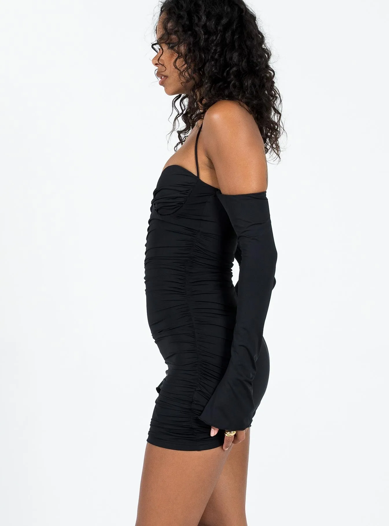 Wyona Mini Dress Black Sleek Outline Pure Vibes