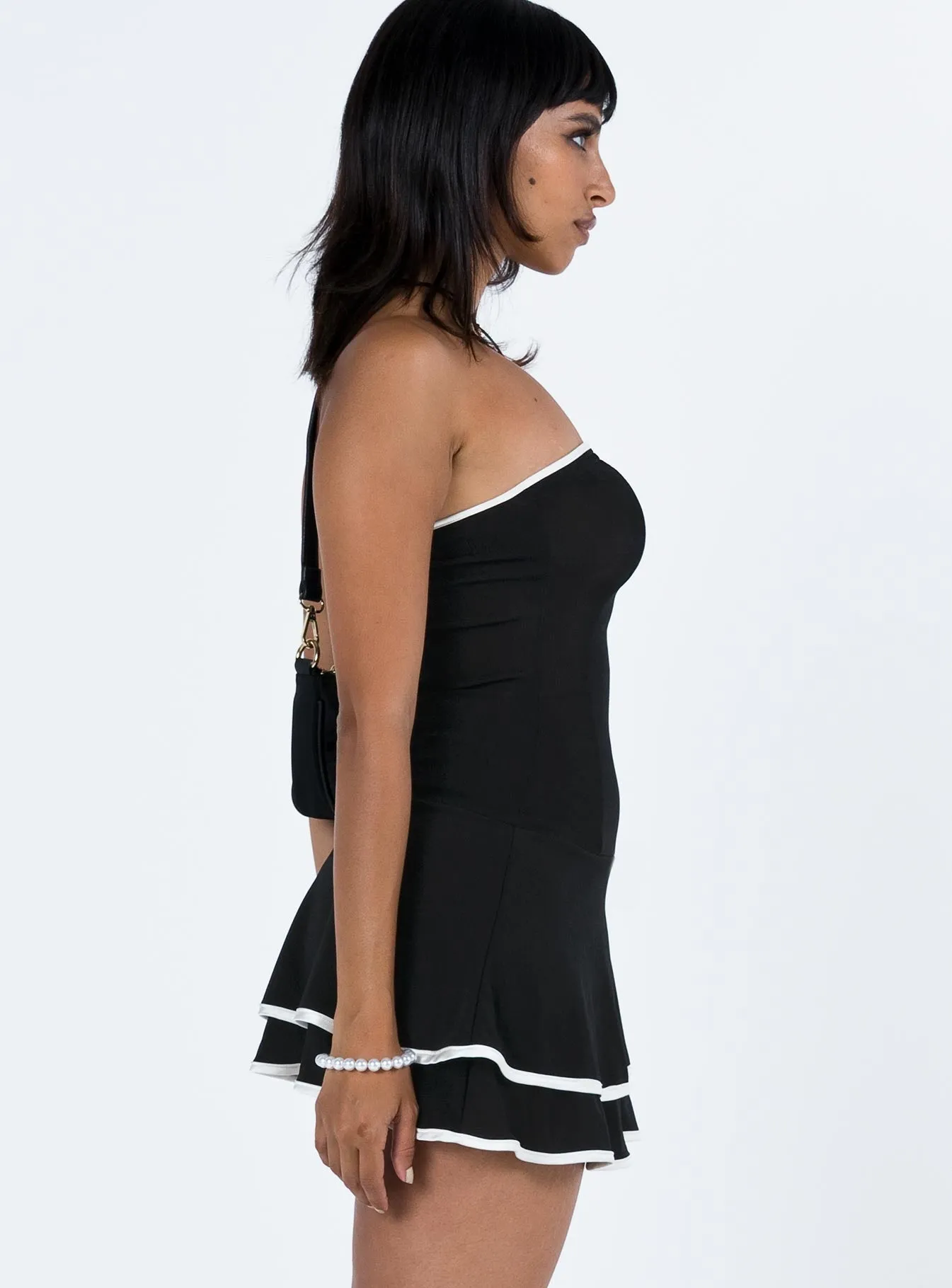 Subtle Edge Stylish Fit Samira Strapless Mini Dress Black
